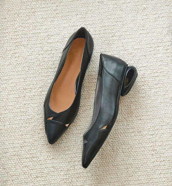 AU BANNISTER「ホールヒール フラットパンプス」|パンプス|