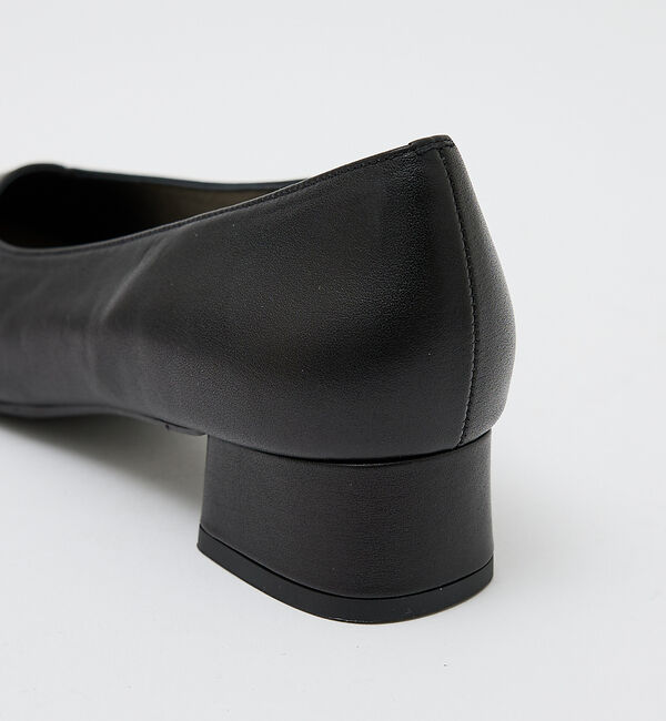 AU BANNISTER「撥水レザーパンプス」|パンプス|