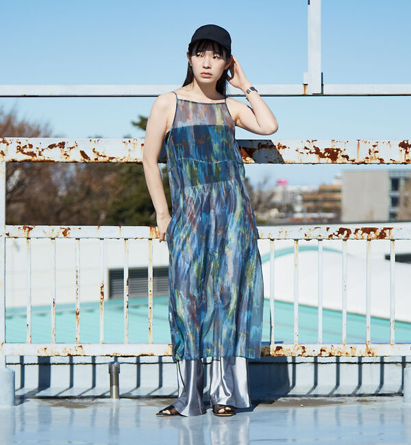 NOMINE「【前後着用可】水彩アート ニュアンス柄 2WAY シアー キャミワンピース ロン」|ワンピース|