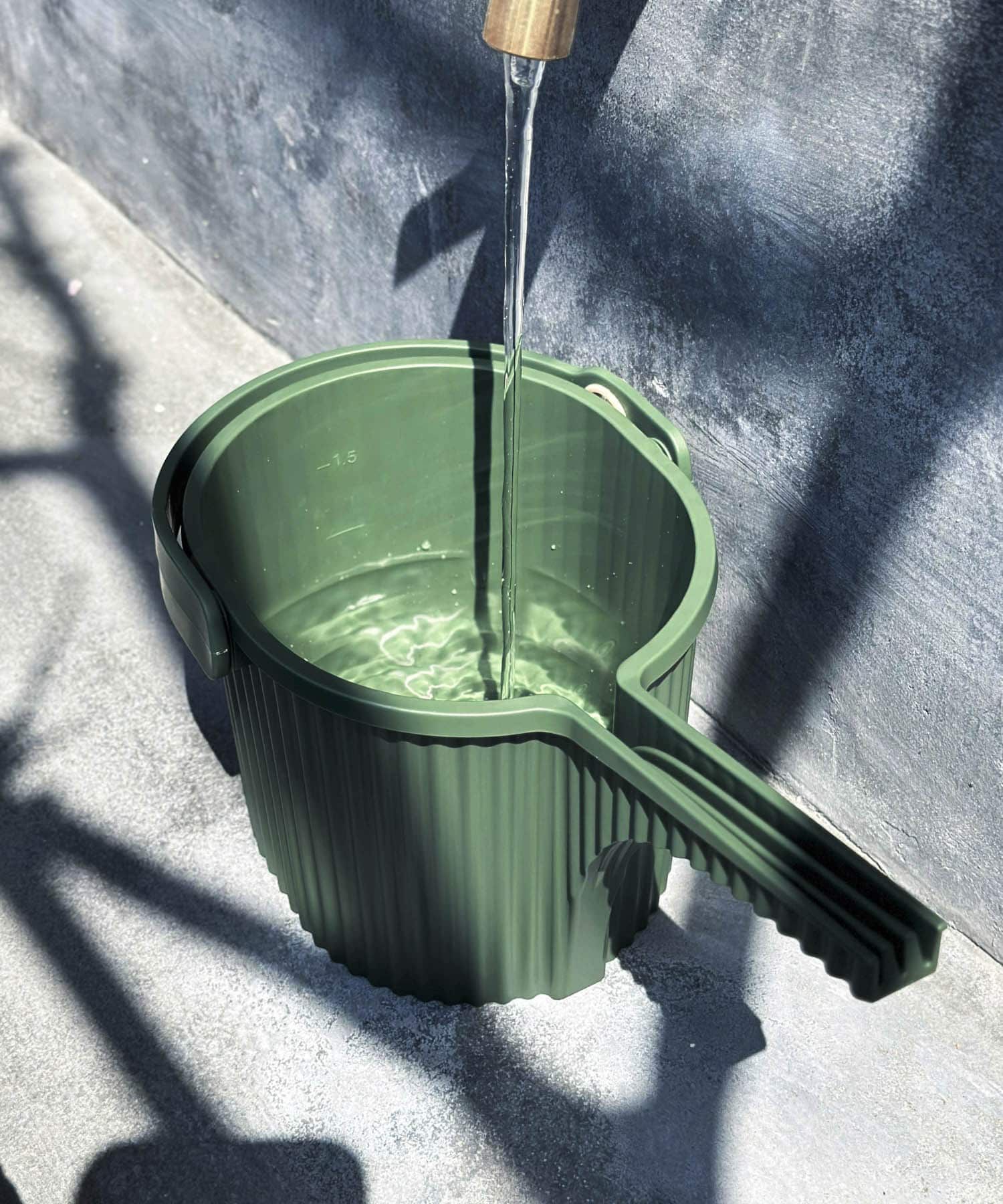 URBAN RESEARCH DOORS「『WEB限定』Hachiman gardens　ガーデンビートル 1.5L」|フィギュア・ホビー|グリーン系その他