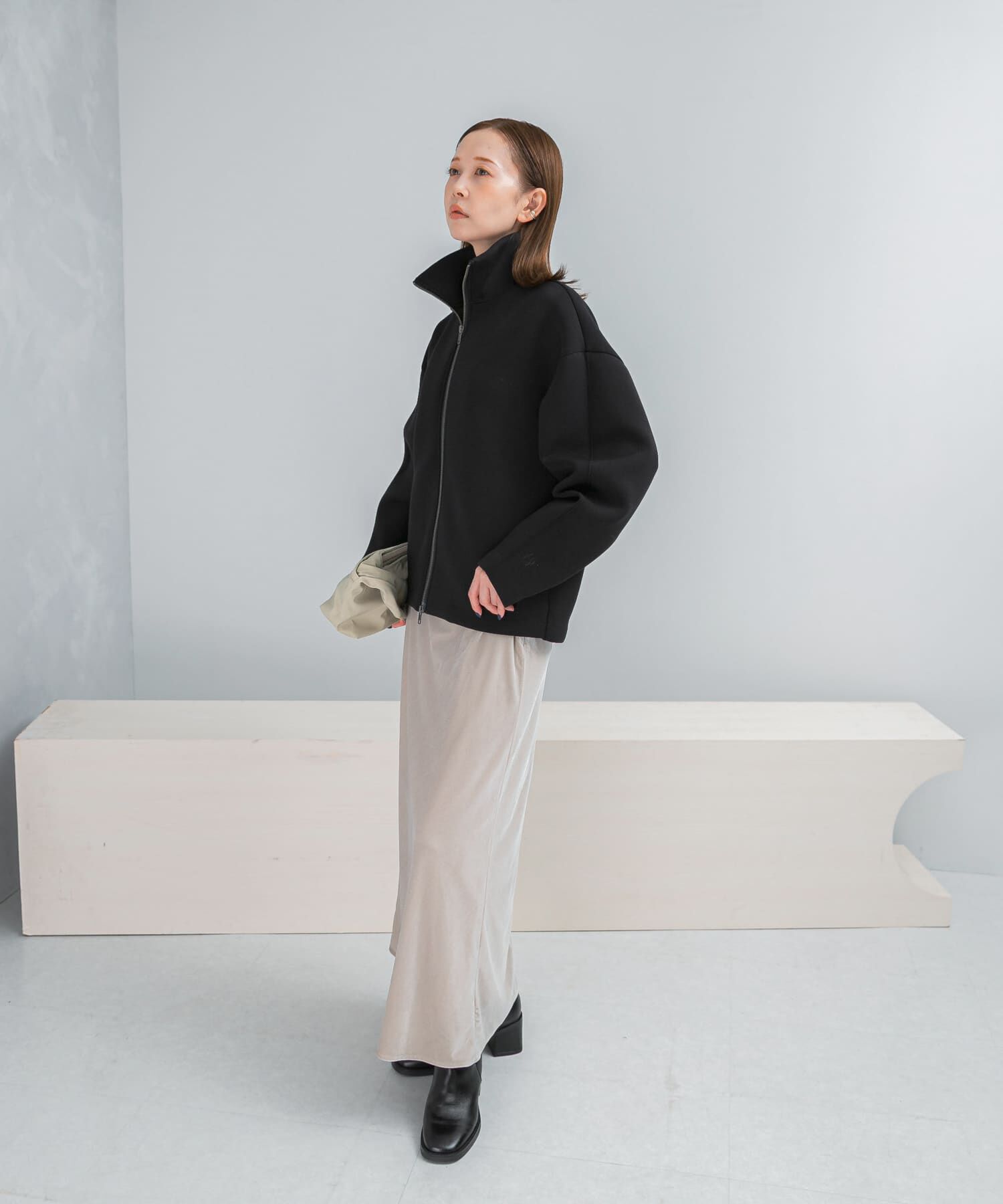 URBAN RESEARCH ROSSO「『WEB限定』刺繍スタンドダンボールブルゾン」|ノーカラーコート|