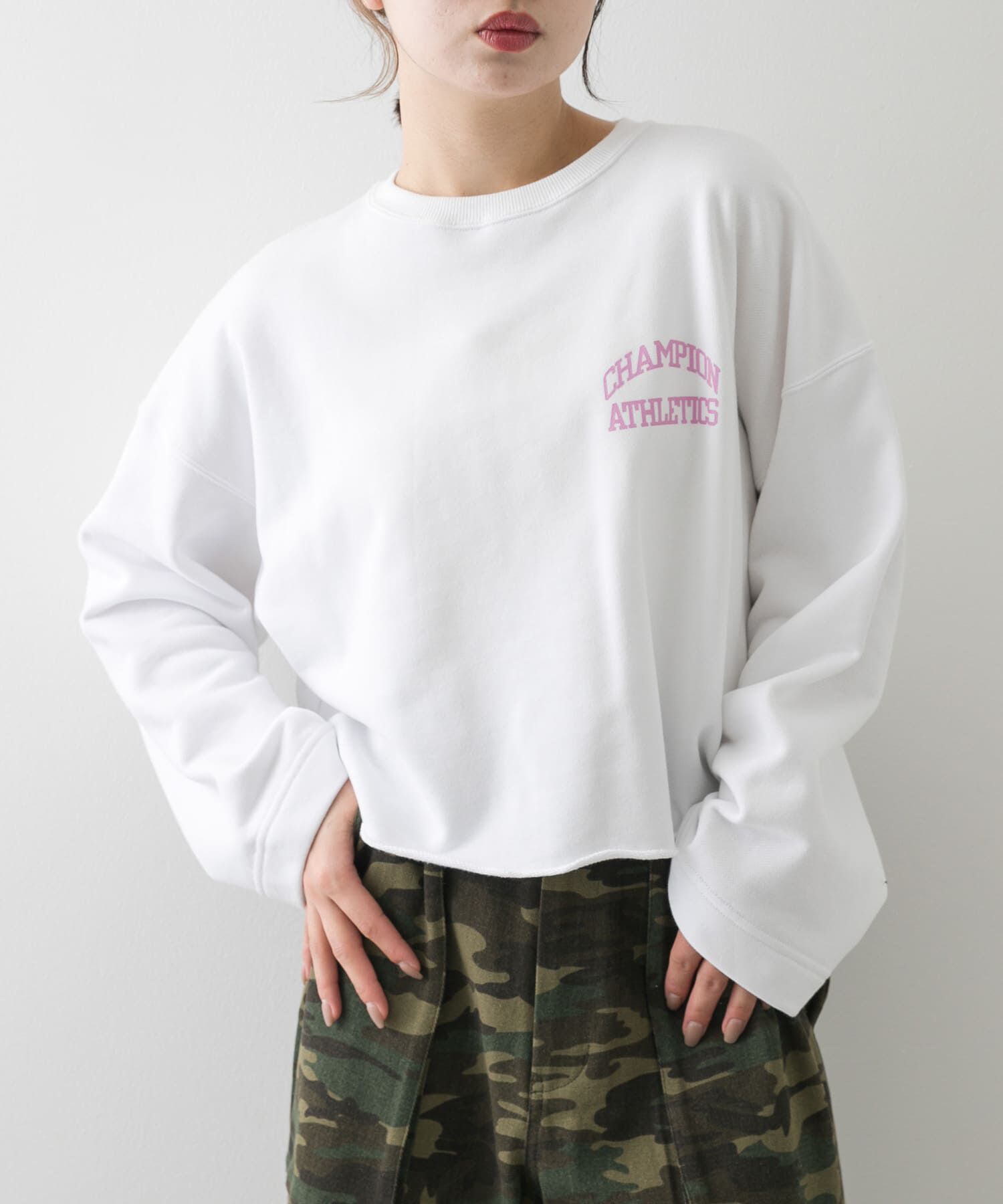 SENSE OF PLACE by URBAN RESEARCH「『別注』Champion&times;SENSE OF PLACE　カットオフスウェット」|スウェット・ジャージ|
