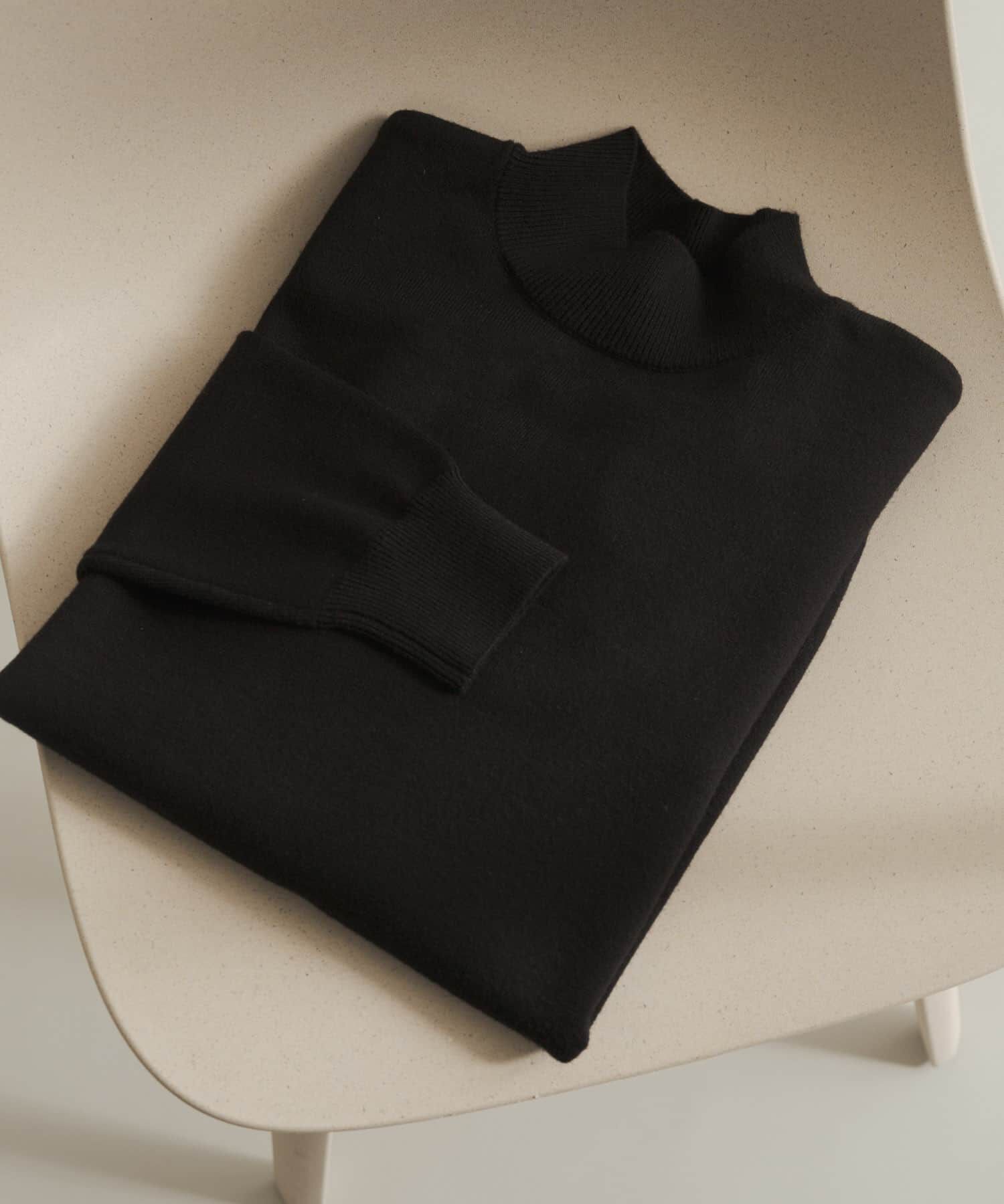 SENSE OF PLACE by URBAN RESEARCH「『一部WEB限定カラー』『洗濯可/毛玉防止』ストレッチモックネックニット」|ニット・セーター|