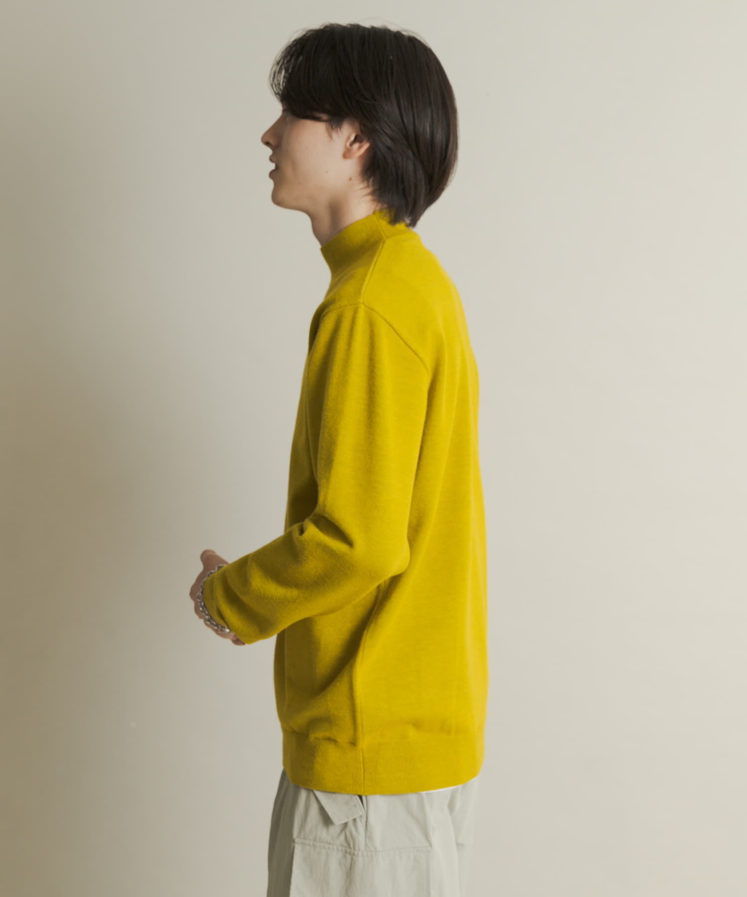 SENSE OF PLACE by URBAN RESEARCH「『一部WEB限定カラー』『洗濯可/毛玉防止』ストレッチモックネックニット」|ニット・セーター|