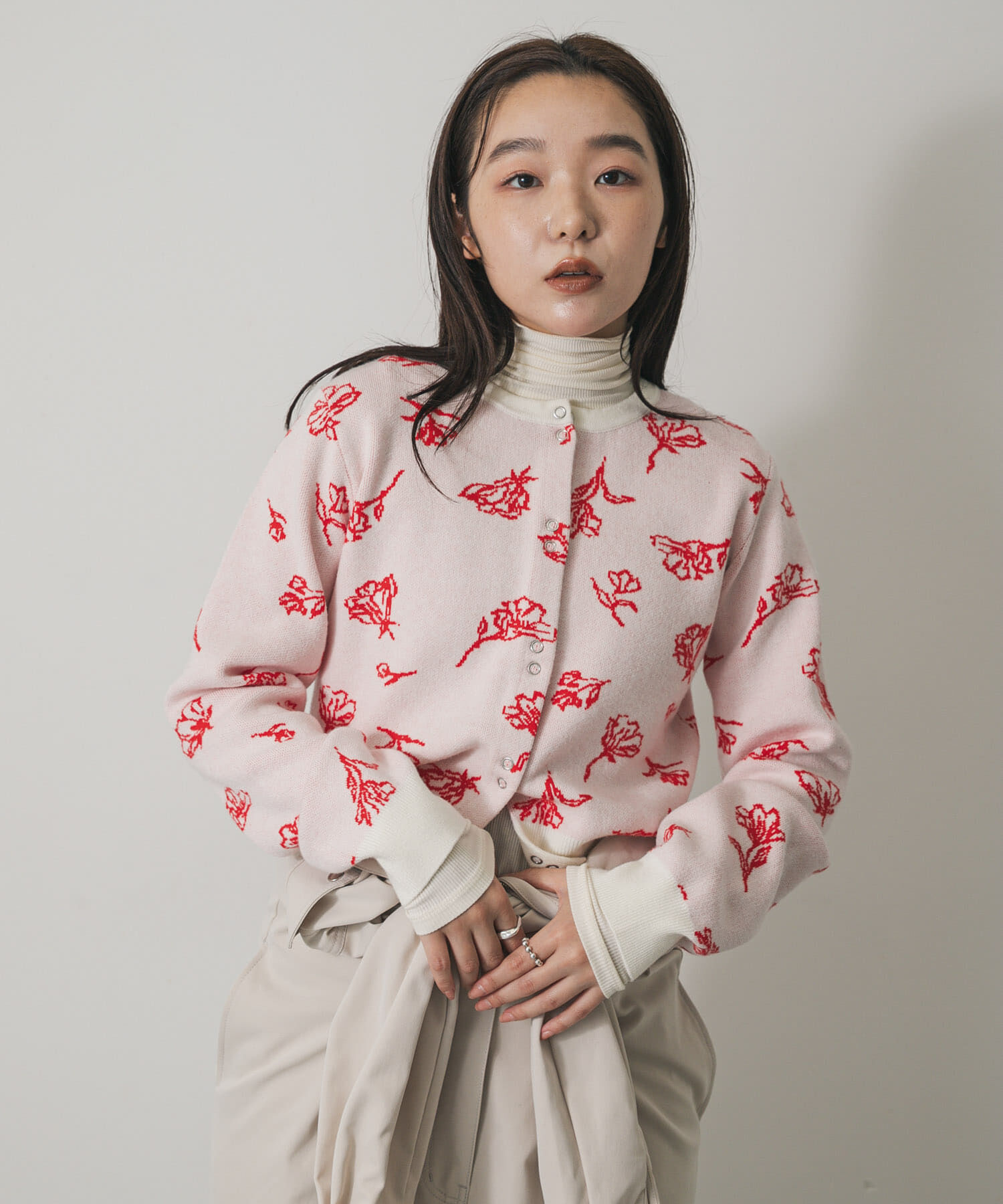 SENSE OF PLACE by URBAN RESEARCH「『洗濯可』ジャガードフラワーコンパクトニットカーディガン」|カーディガン|