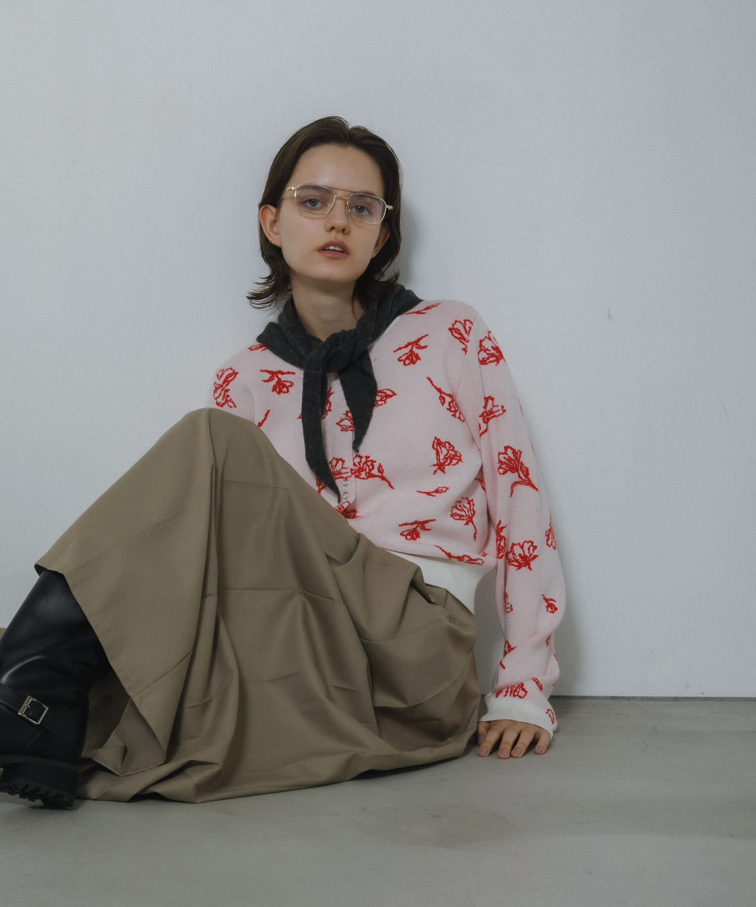 SENSE OF PLACE by URBAN RESEARCH「『洗濯可』ジャガードフラワーコンパクトニットカーディガン」|カーディガン|