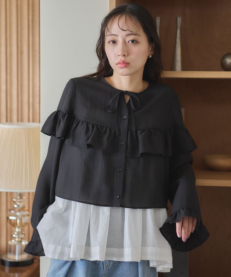 earth music&ecology「フリル切替えショートブラウス」|シャツ・ブラウス|Black