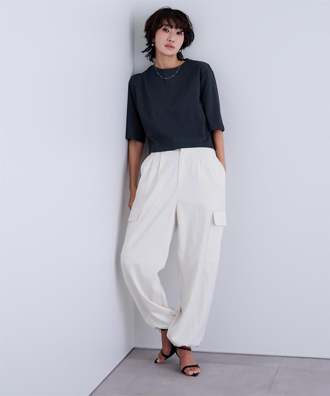 ur's「汗染み防止クロップドTシャツ」|Tシャツ・カットソー|