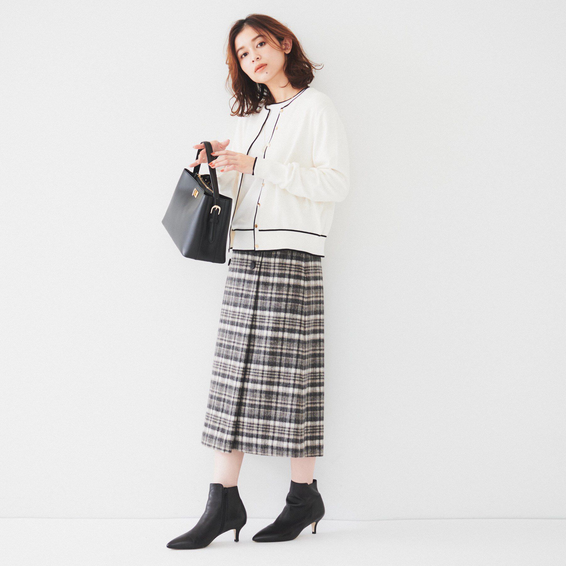 UNTITLED「【アンサンブル可能/6色展開】スパンレーヨン カーディガンニット」|カーディガン|