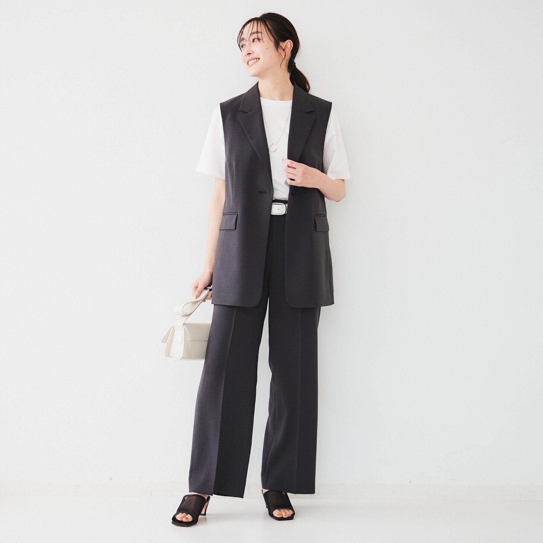 UNTITLED「【接触冷感/抗菌防臭/マシンウォッシャブル】クリアスムース Tシャツ」|Tシャツ・カットソー|