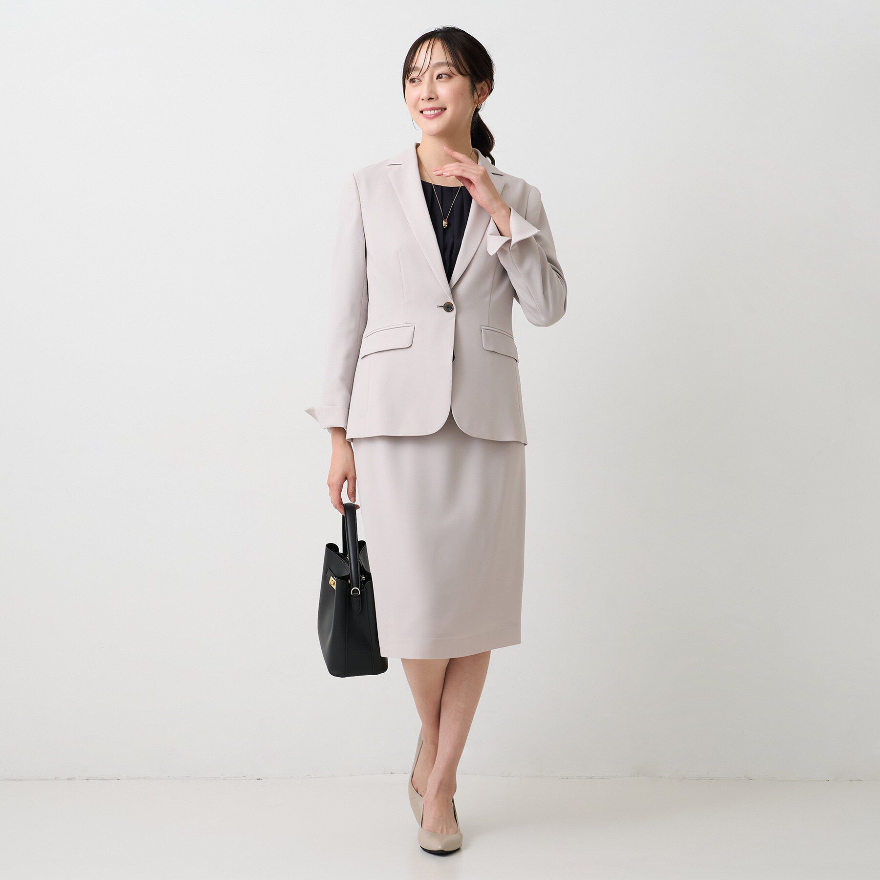 UNTITLED「【洗える/仕事着/スーツ】エアリーテーラードジャケット」|テーラードジャケット|