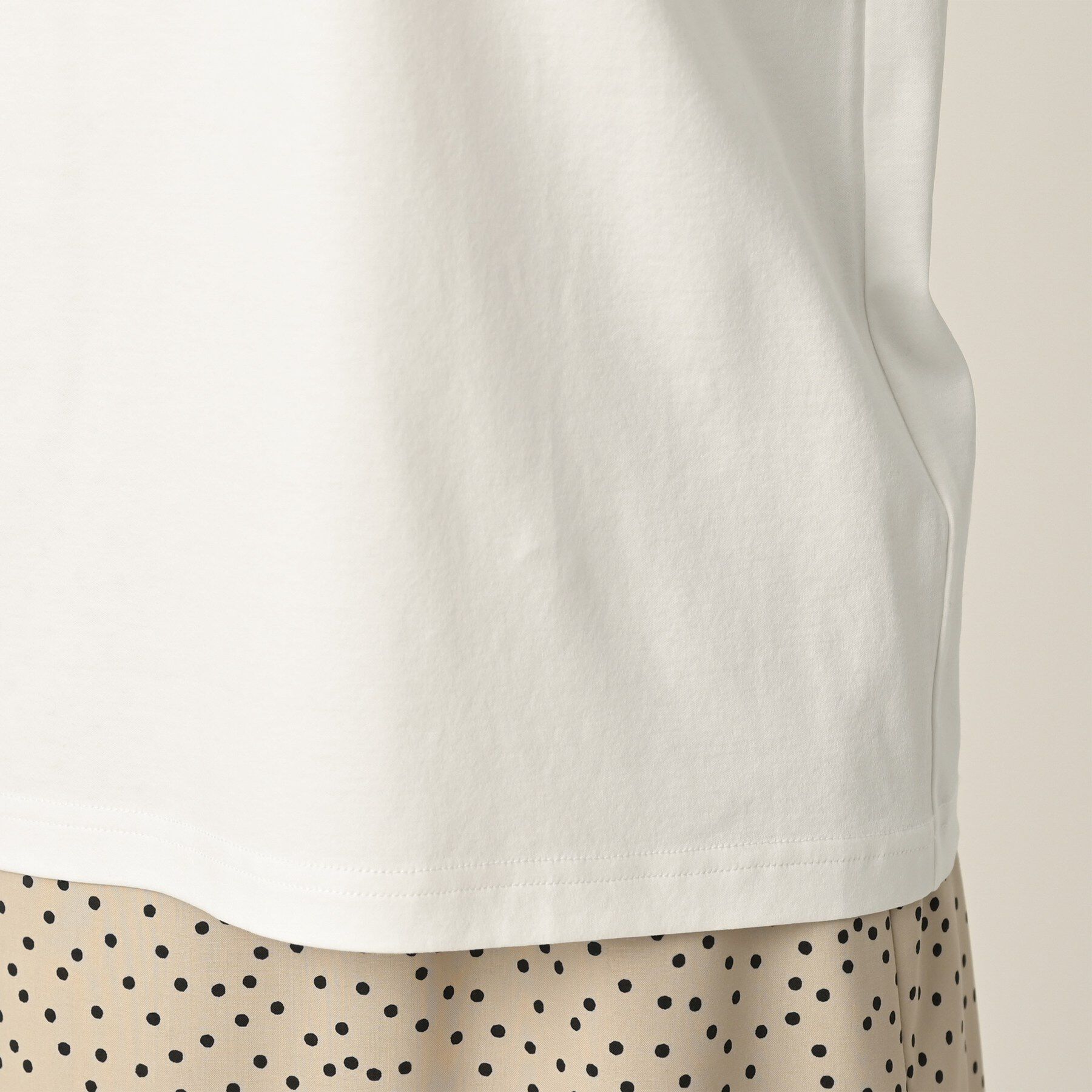 UNTITLED「【コットン100/洗える】フォトロングTシャツ」|Tシャツ・カットソー|