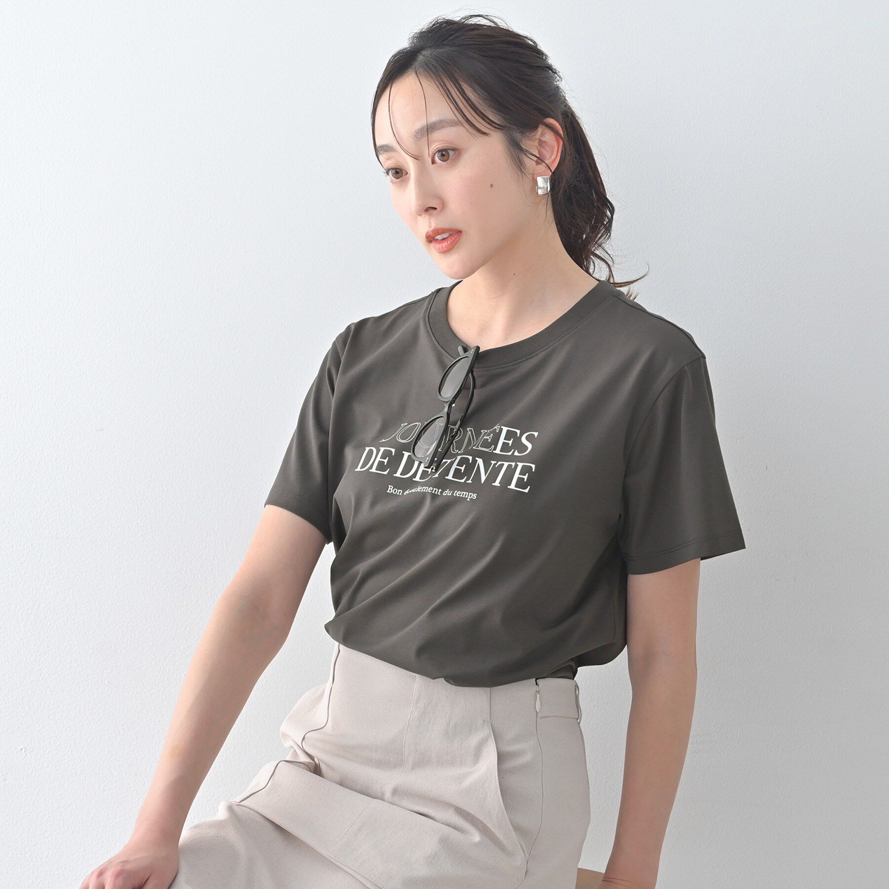 UNTITLED「グラフィックTシャツ」|Tシャツ・カットソー|