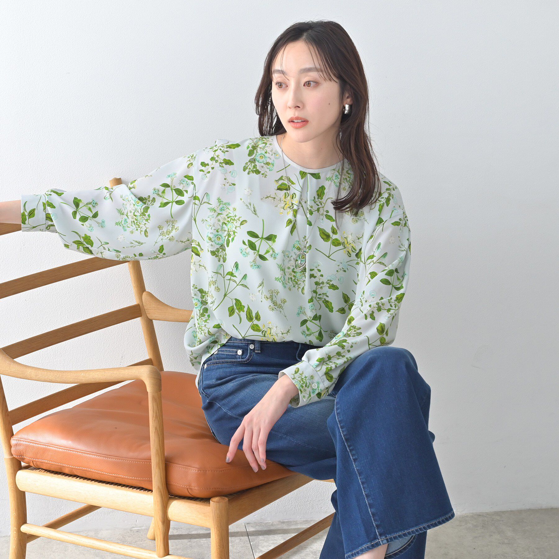 UNTITLED「【花柄/洗える】ボタニカルブラウス」|シャツ・ブラウス|
