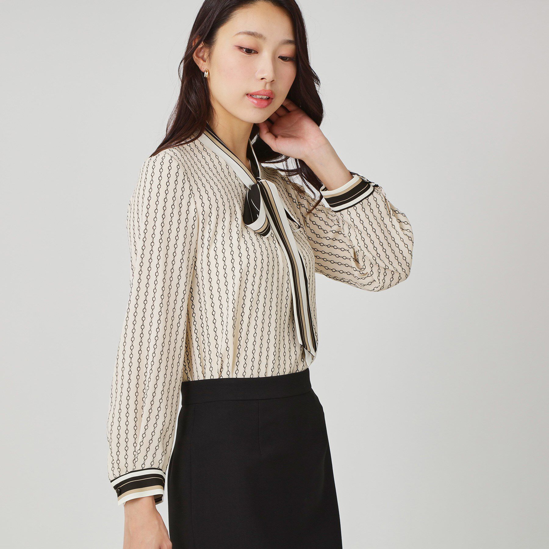 COUP DE CHANCE「【手洗い可／日本製】チェーン柄ブラウス」|シャツ・ブラウス|