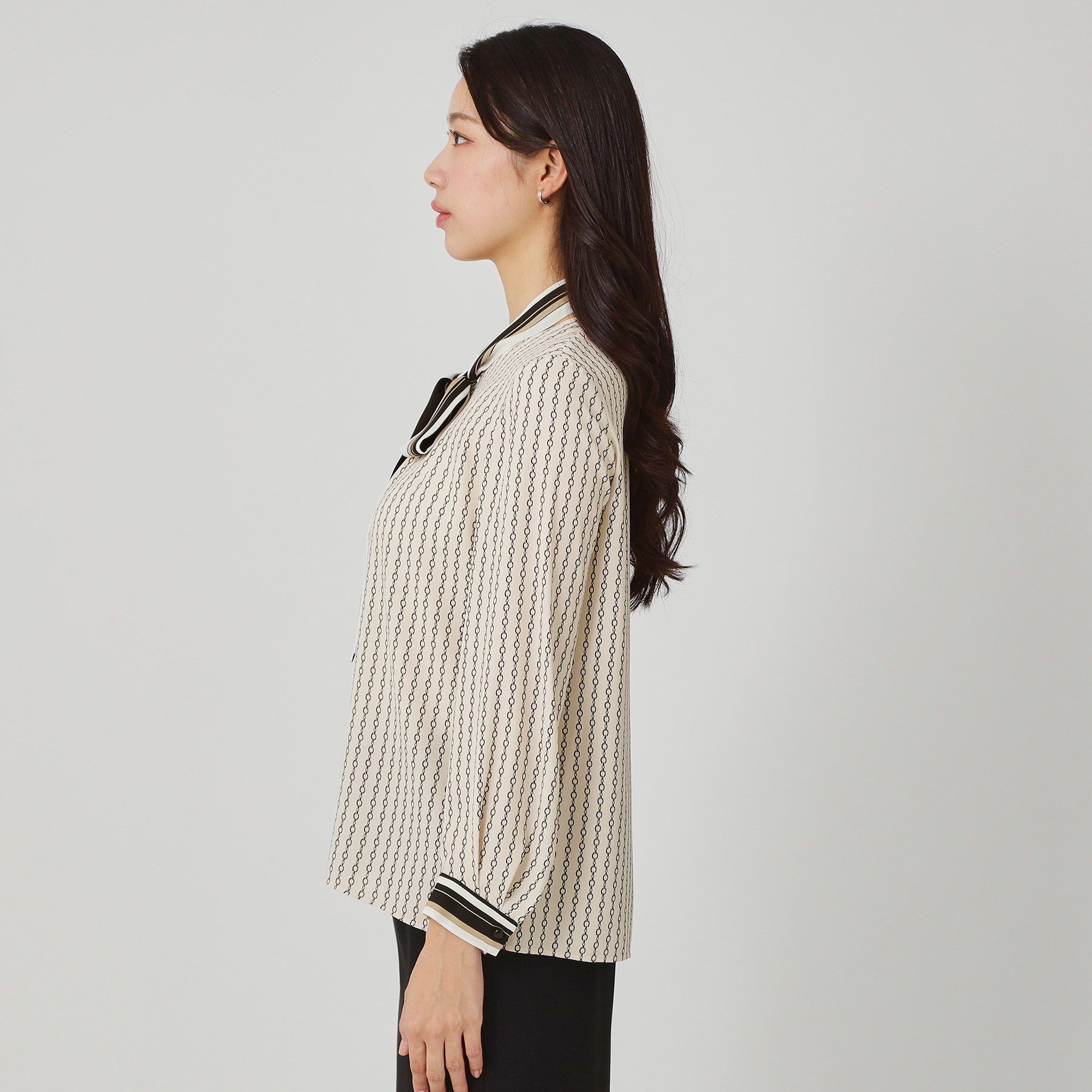 COUP DE CHANCE「【手洗い可／日本製】チェーン柄ブラウス」|シャツ・ブラウス|