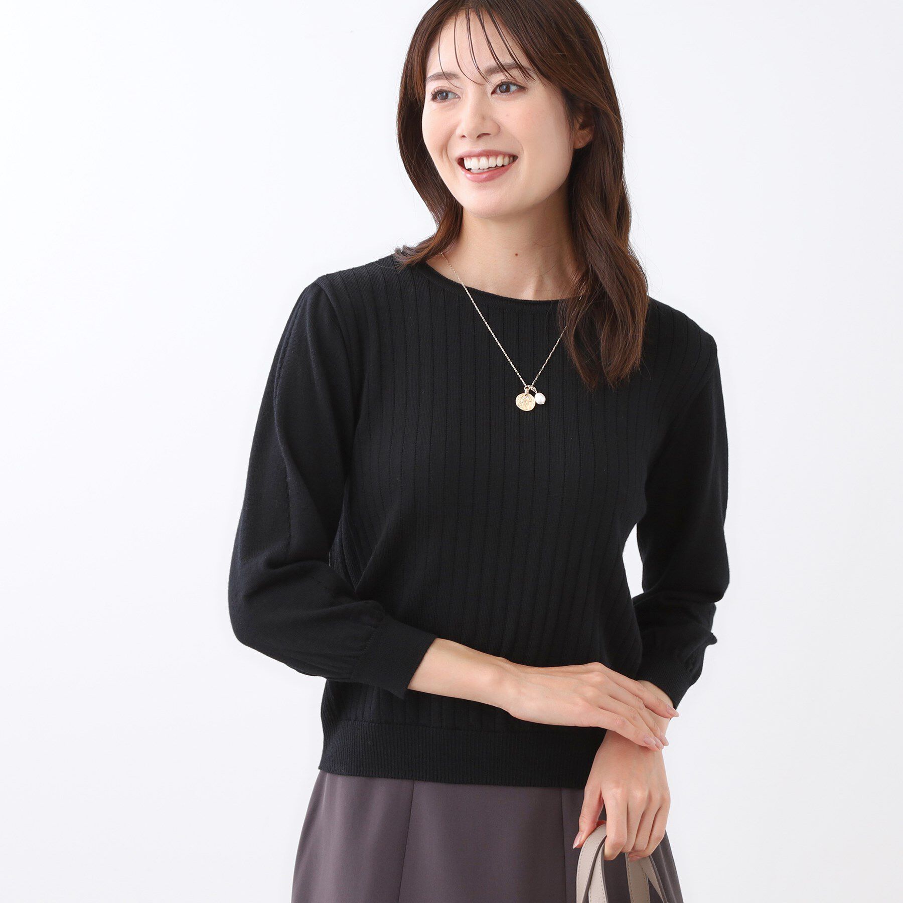 Reflect「【WEB先行カラーあり／インナーにおすすめ◎／アンサンブル可】すっきり見え縦編み柄ニット」|ニット・セーター|