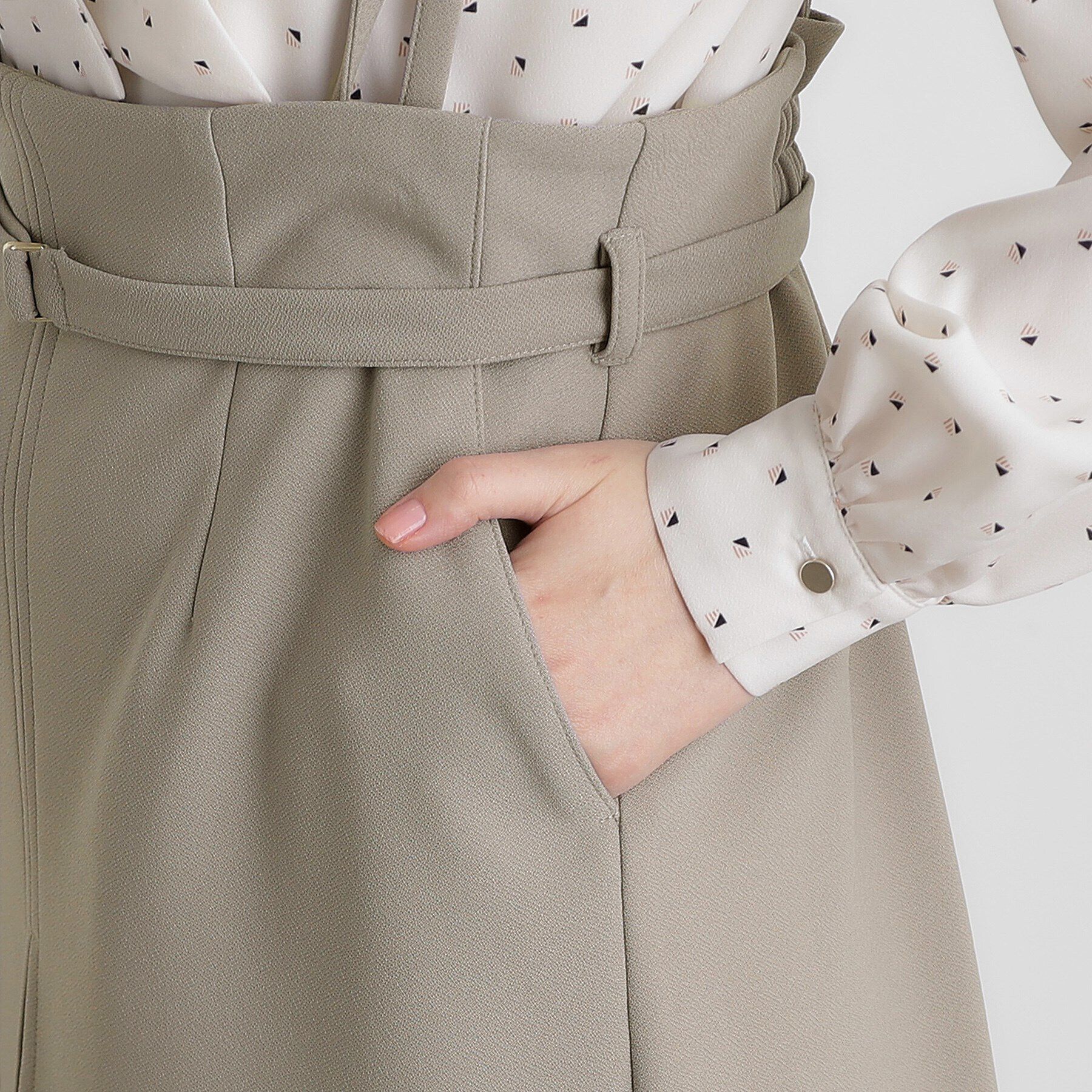 grove「取り外しストラップ付ナロースカート」|スカート|