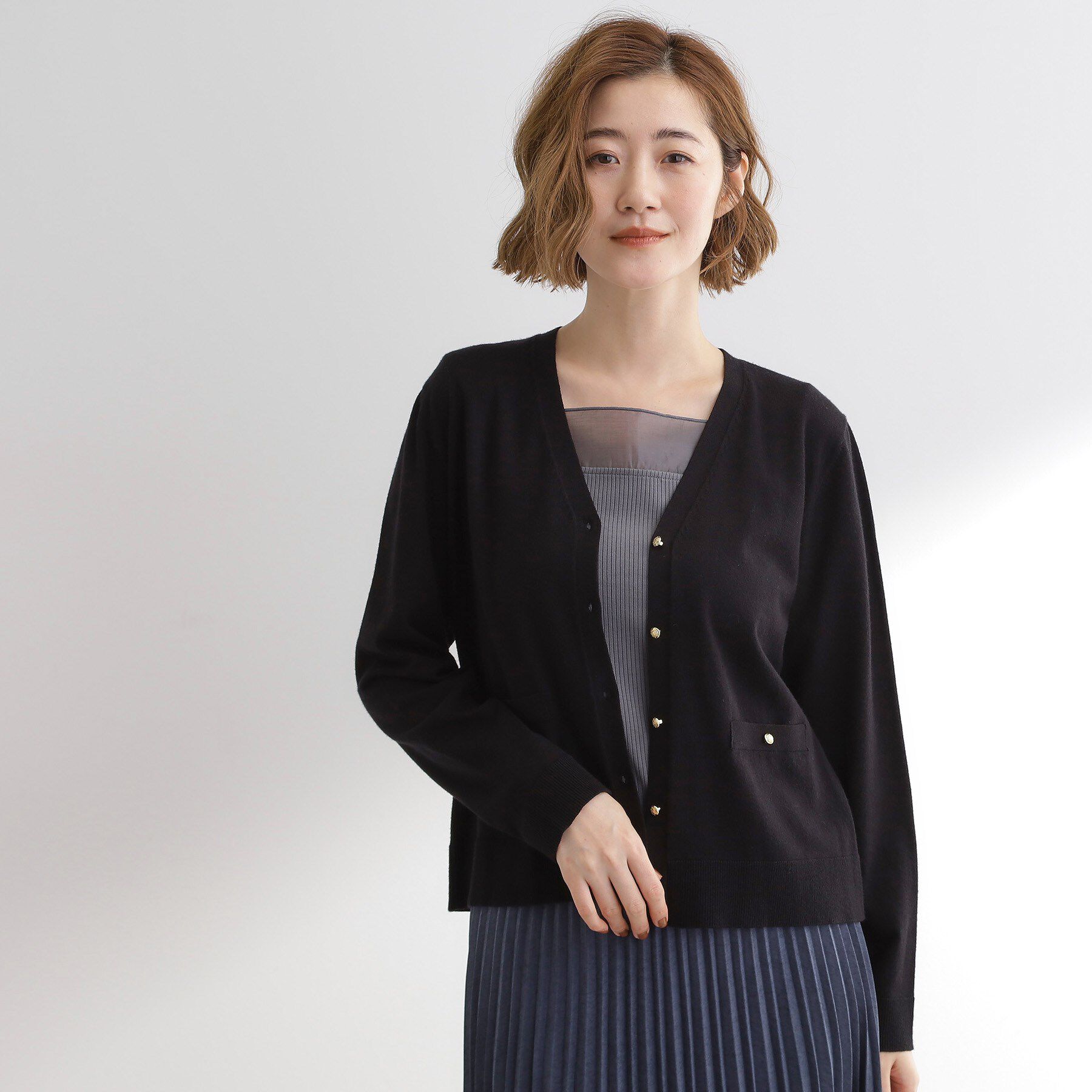 grove「【アンサンブル対応】金ボタンVネックカーディガン」|カーディガン|