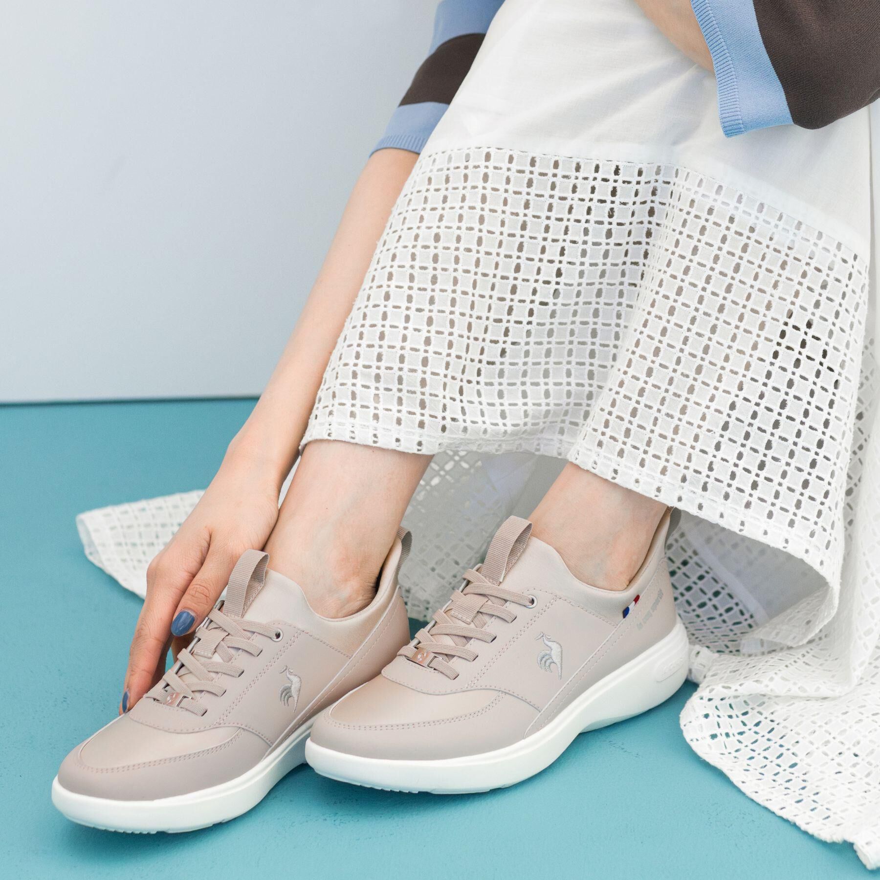 grove「【別注カラーあり】ルコック ローヌSI【さっと履ける「NEXTEP」シリーズ】別注カラー」|スニーカー|