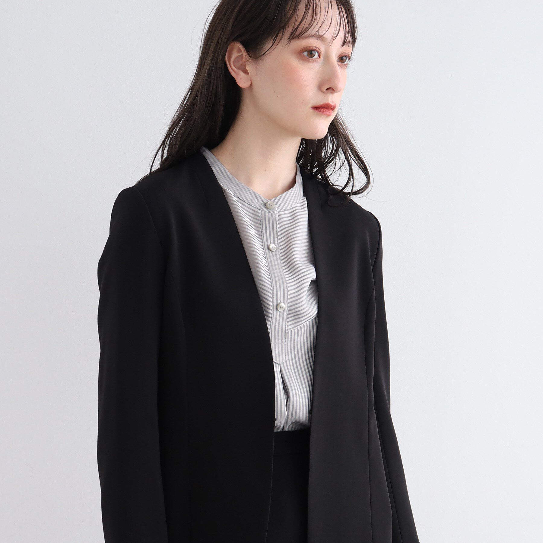 INDIVI「【洗える/UVケア/エコ/日本製】ストレッチノーカラージャケット」|スーツ|ブラック(019)