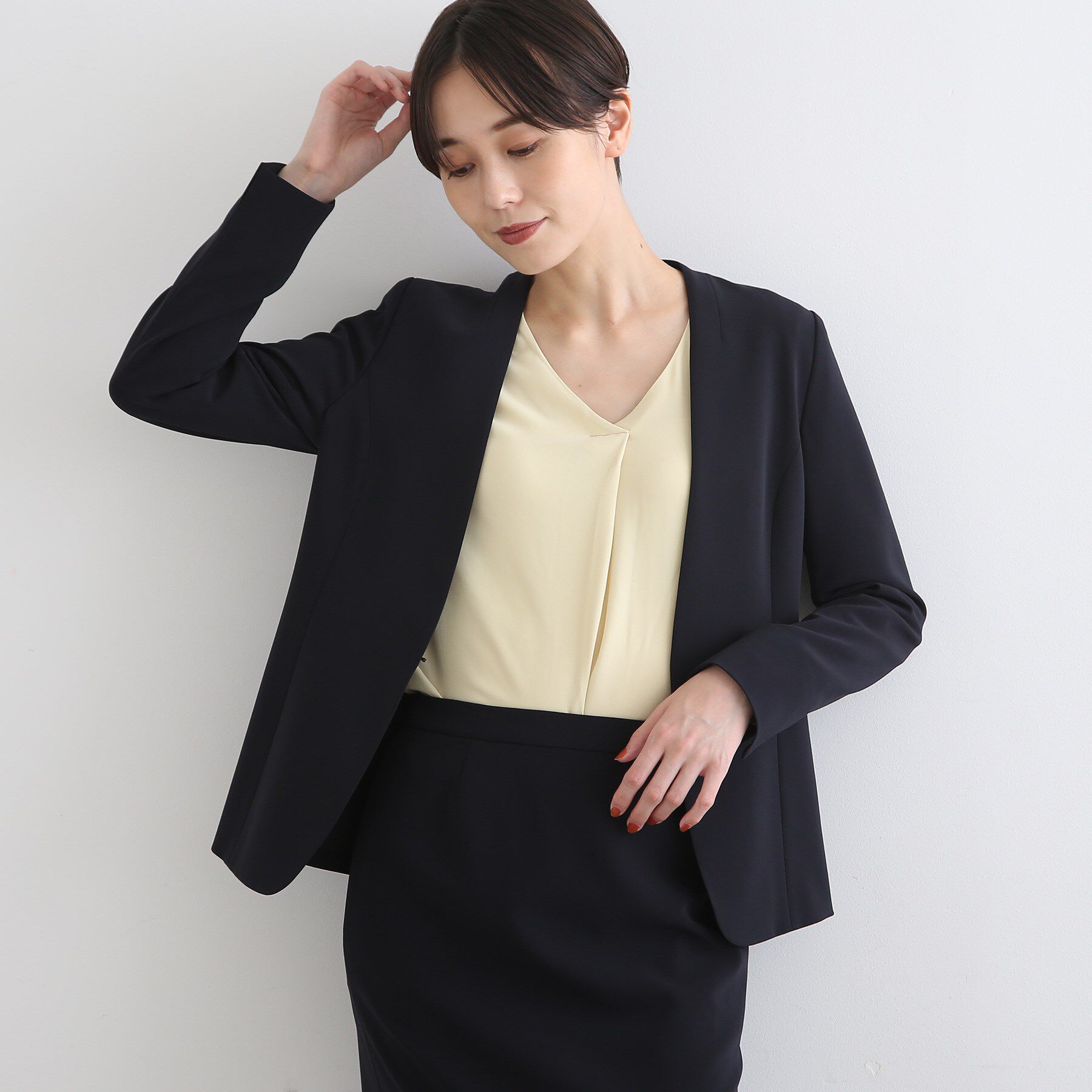 INDIVI「【洗える/UVケア/エコ/日本製】ストレッチノーカラージャケット」|スーツ|ネイビー(693)