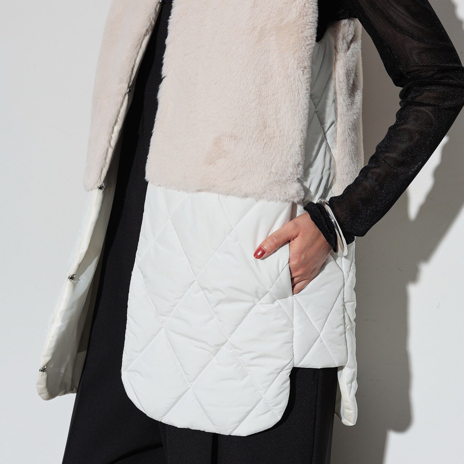 GALLEST「キルティングフェイクファードッキングジレ」|ダウン|