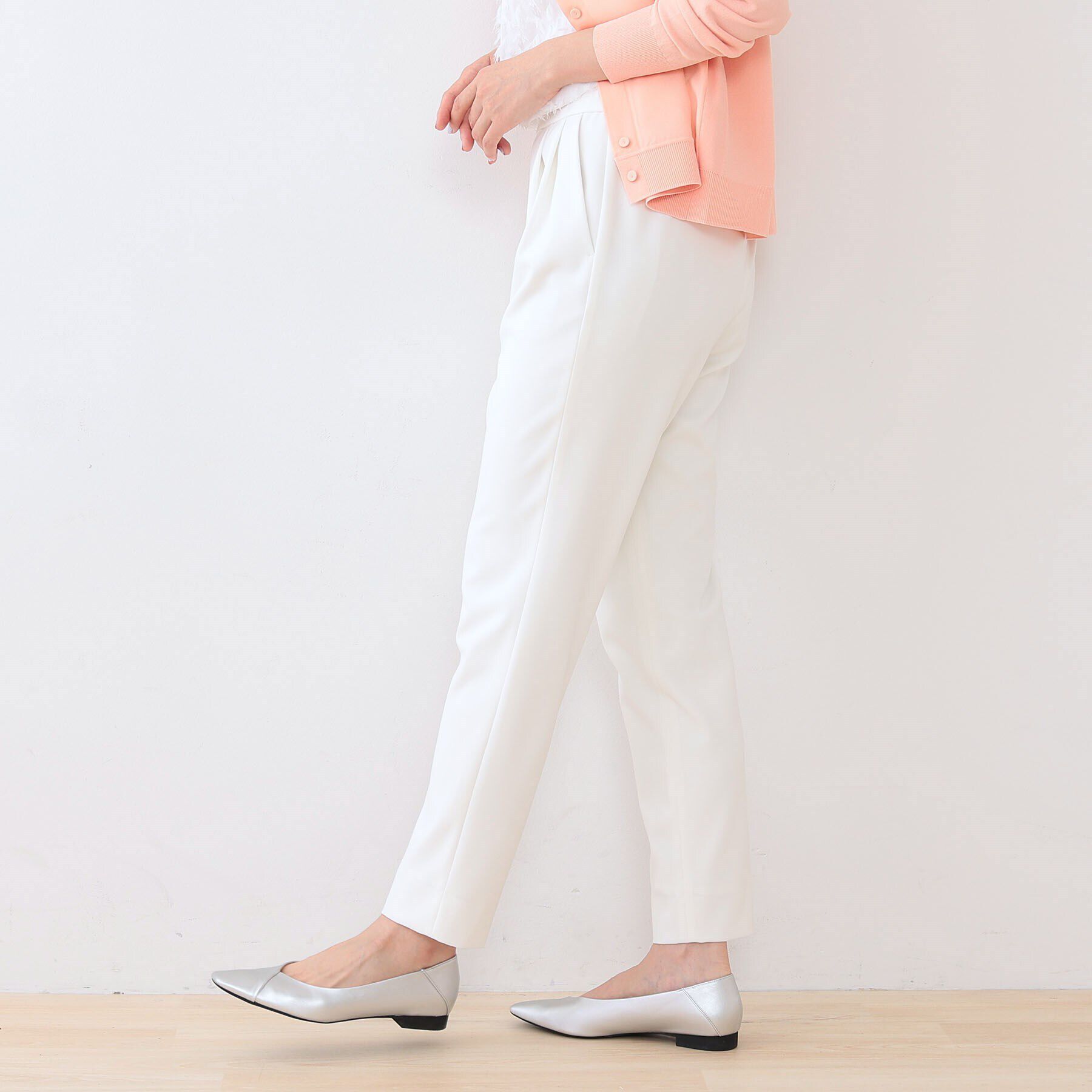 INDIVI「【褒められパンツ】ストレッチ タックテーパードパンツ」|その他|