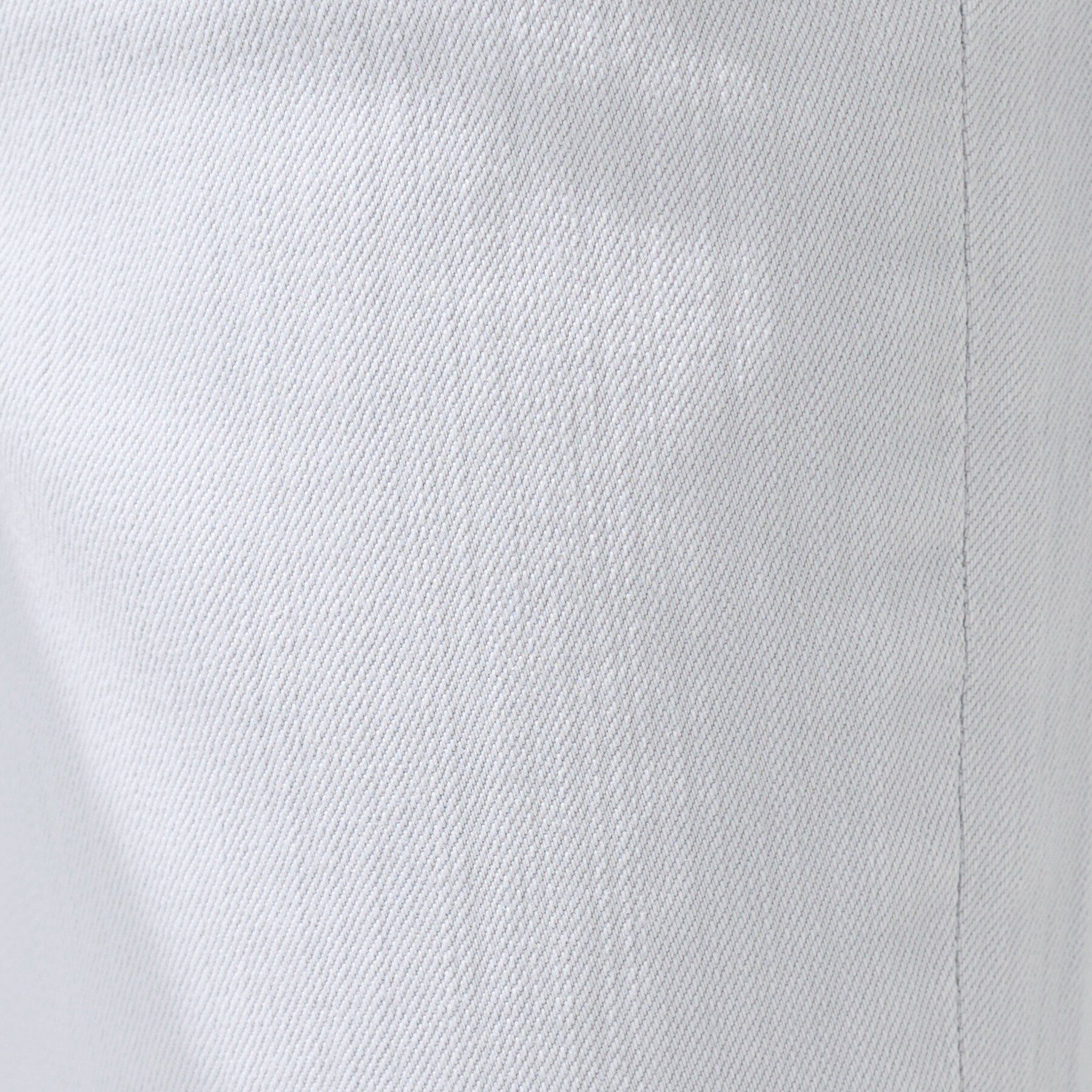 INDIVI「【春の新色登場！褒められデニム】スリムストレート デニムパンツ」|デニム|