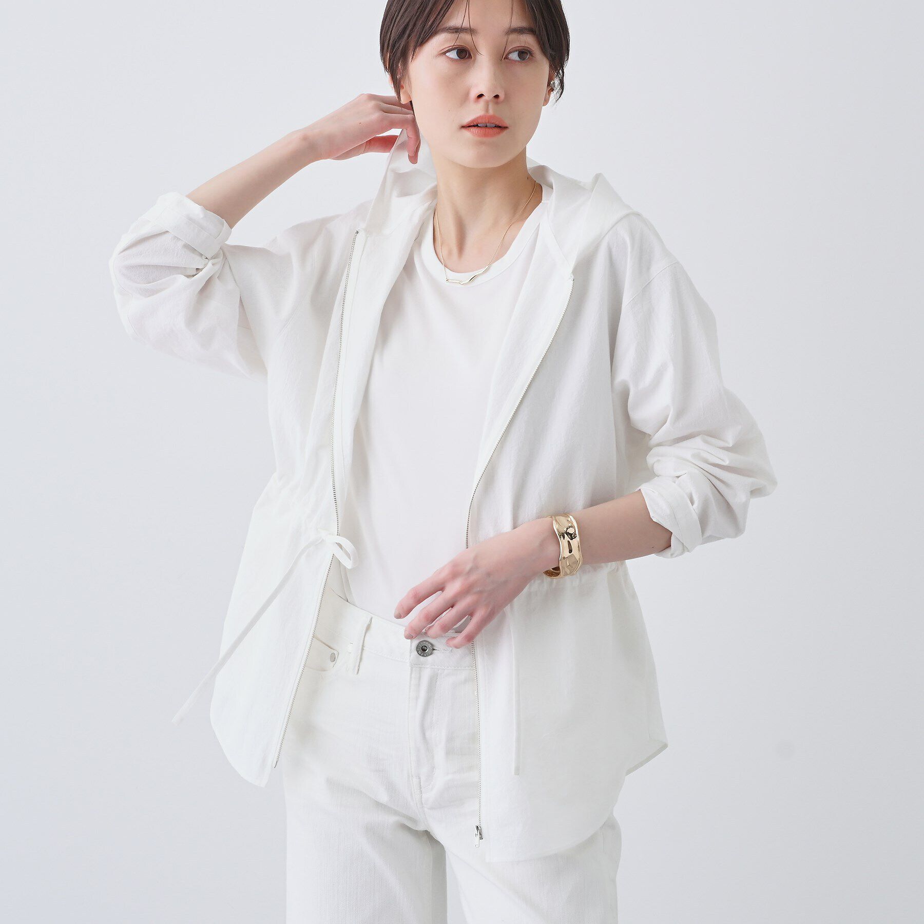 INDIVI「【日本製】ドライタッチ ウィンドブレーカー」|ブルゾン・スタジャン|ホワイト(001)