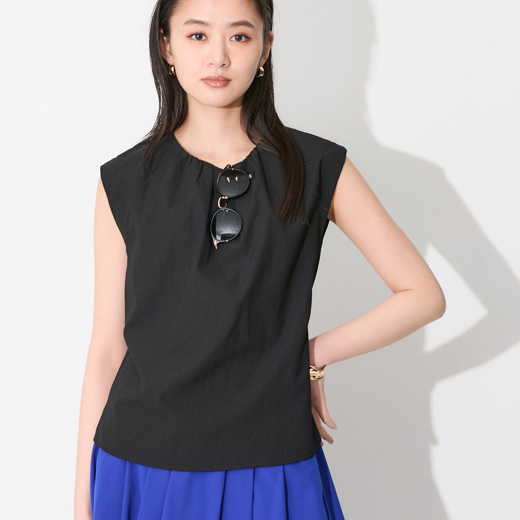 INDIVI「【クールエアー素材／UVケア／吸汗速乾】エアリータックブラウス」|シャツ・ブラウス|