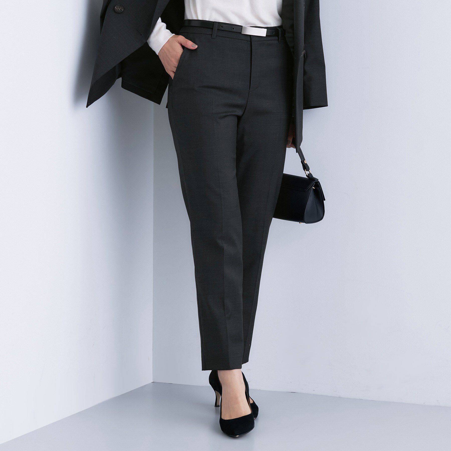 INDIVI「【日本製／スーツ／通勤】シルクウールストレッチ テーパードパンツ」|その他|