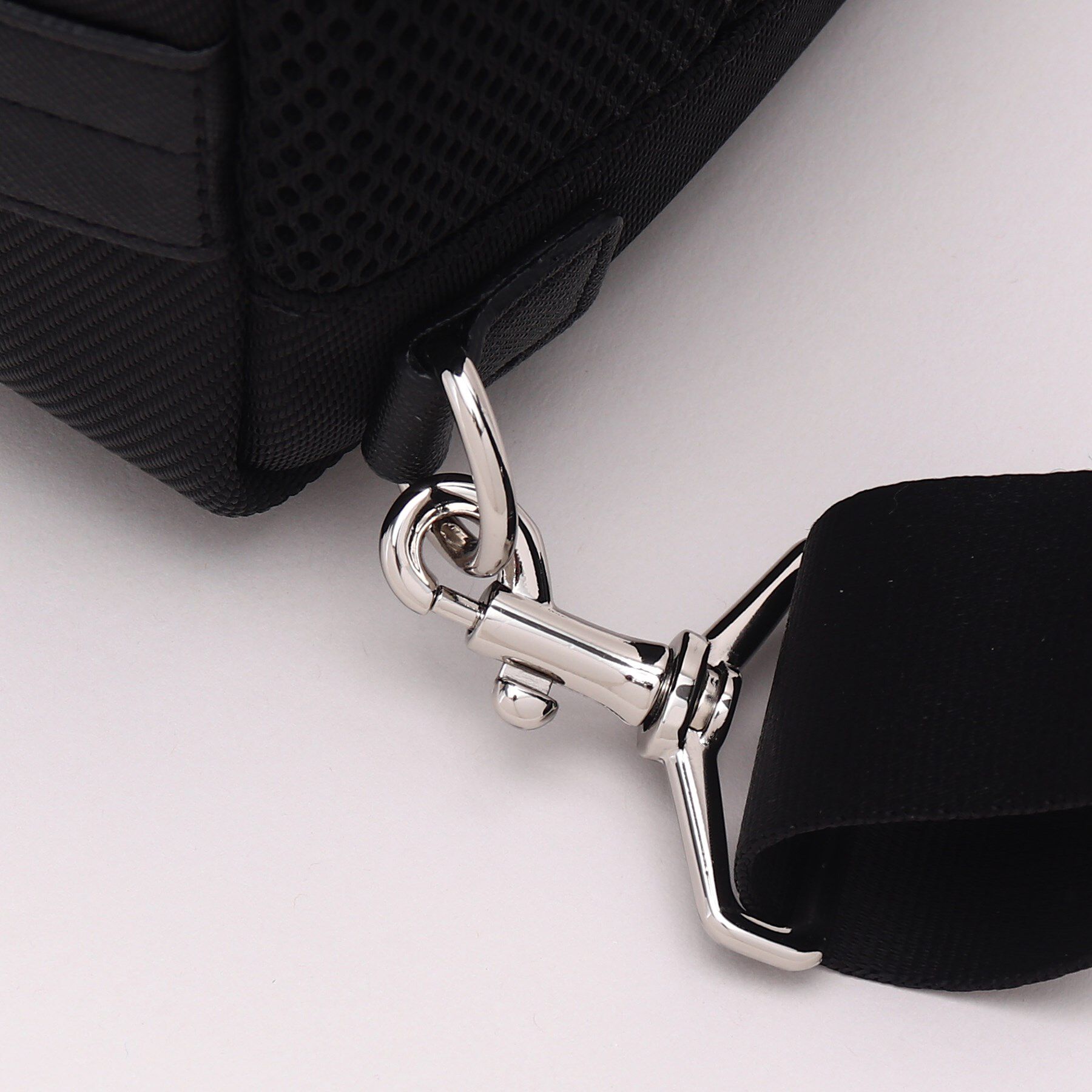 TAKEO KIKUCHI「薄マチ スマート 大人　ワンショルダーバッグ」|ショルダー・メッセンジャー|