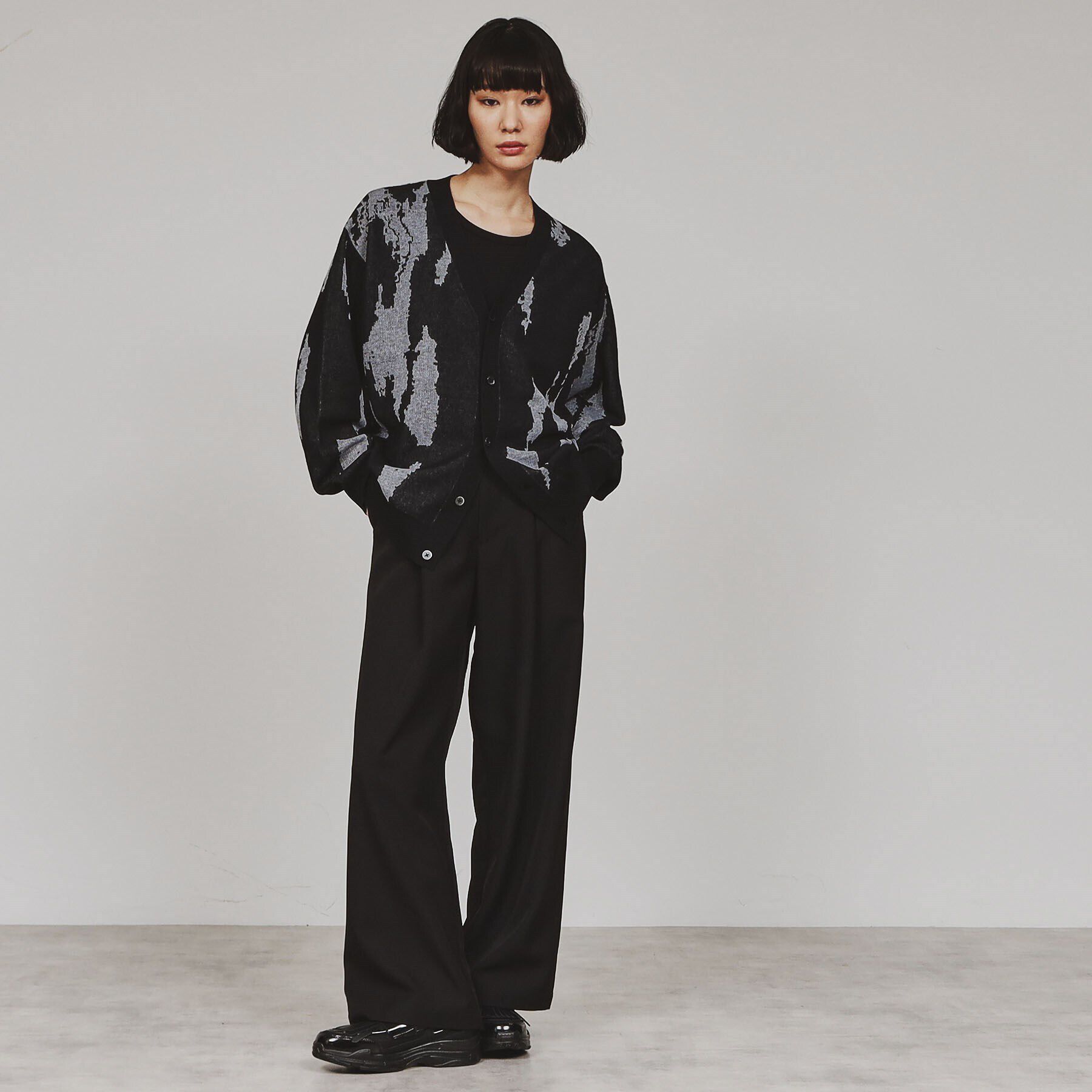 tk.TAKEO KIKUCHI「アブストラクトシアーカーディガン」|カーディガン|