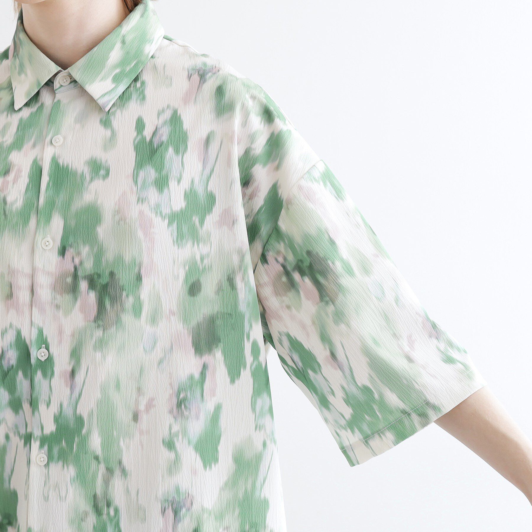 tk.TAKEO KIKUCHI「楊柳ブラープリントシャツ」|シャツ・ブラウス|