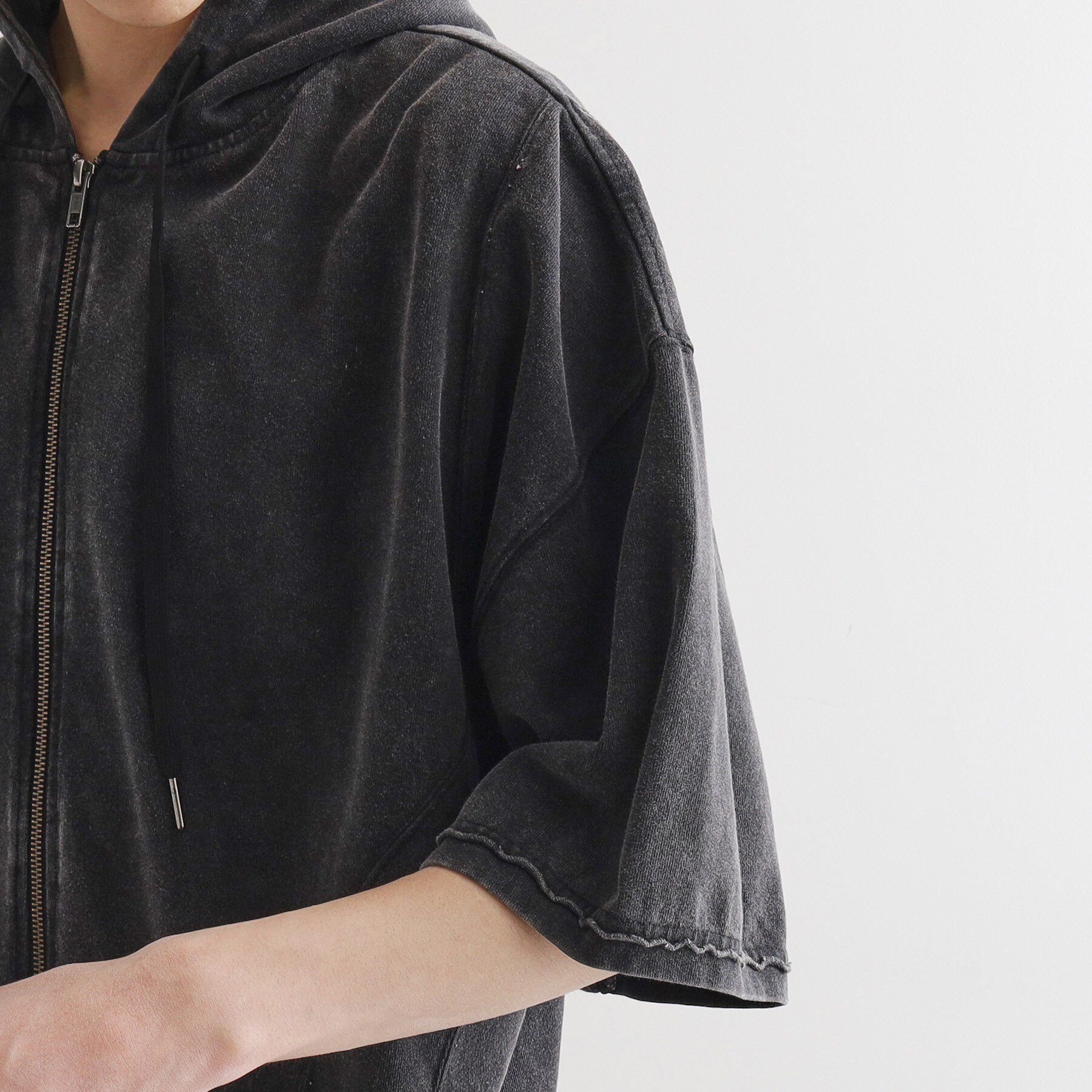 tk.TAKEO KIKUCHI「ヴィンテージライククロップドパーカ」|パーカー|