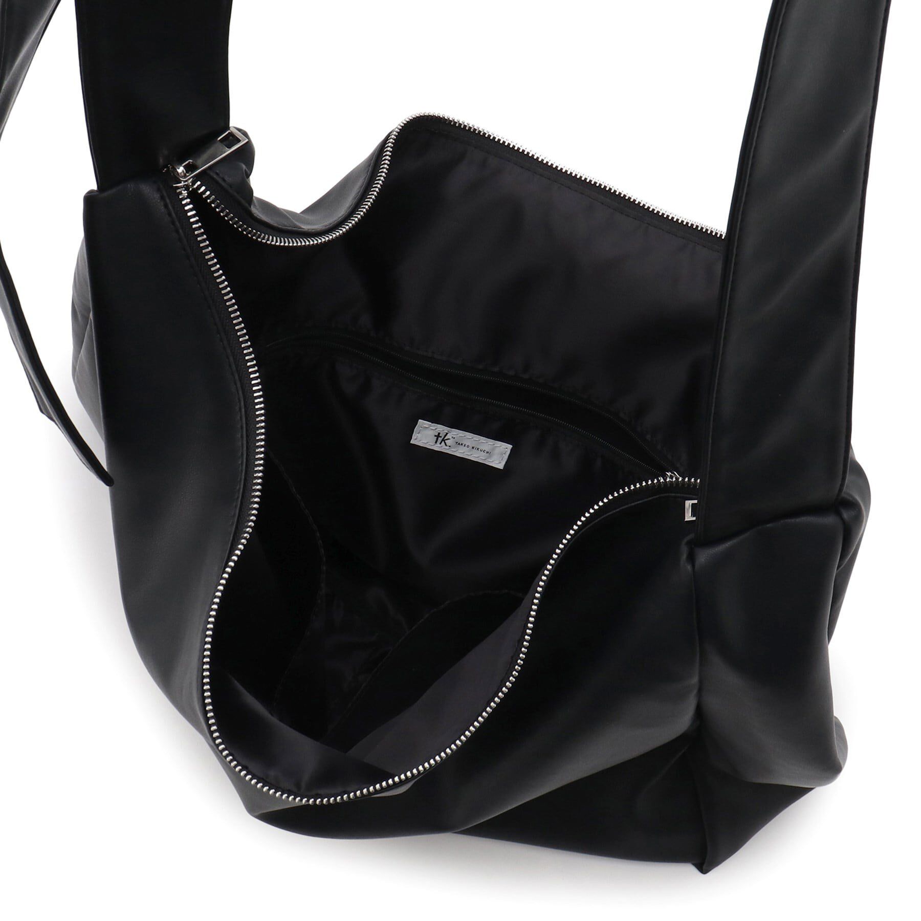 tk.TAKEO KIKUCHI「ルーズビッグショルダーバッグ／たすき掛け／ビッグ／A4サイズ収納可能」|ショルダー・メッセンジャー|