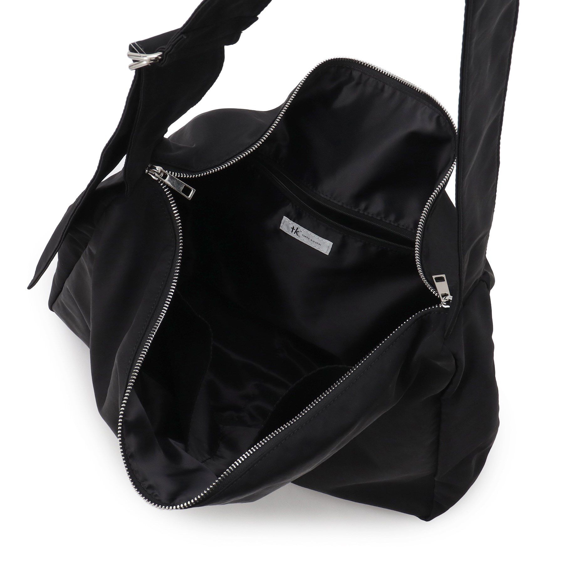 tk.TAKEO KIKUCHI「ルーズビッグショルダーバッグ／たすき掛け／ビッグ／A4サイズ収納可能」|ショルダー・メッセンジャー|