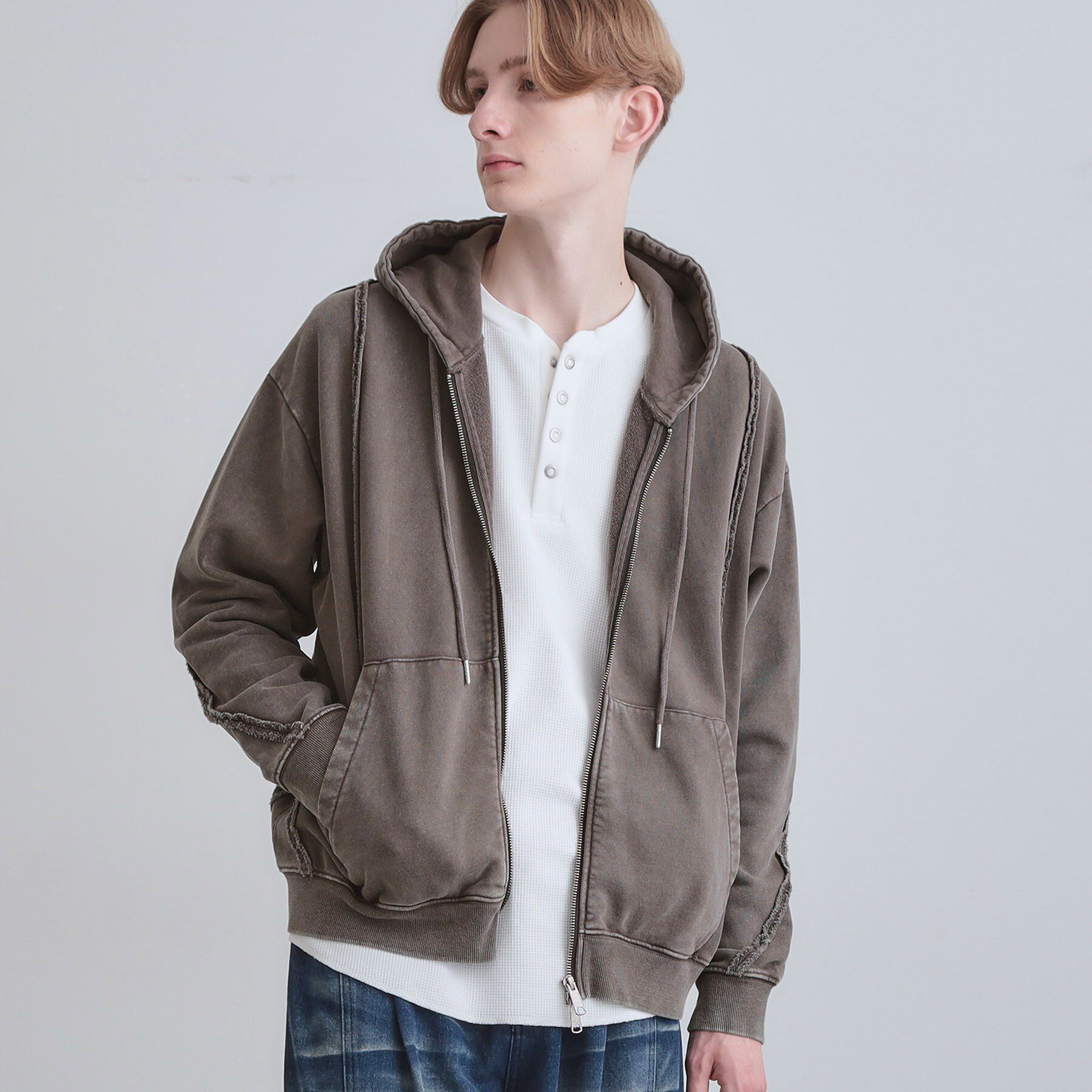 tk.TAKEO KIKUCHI「ヘヴィウェイトヴィンテージジップパーカ」|パーカー|