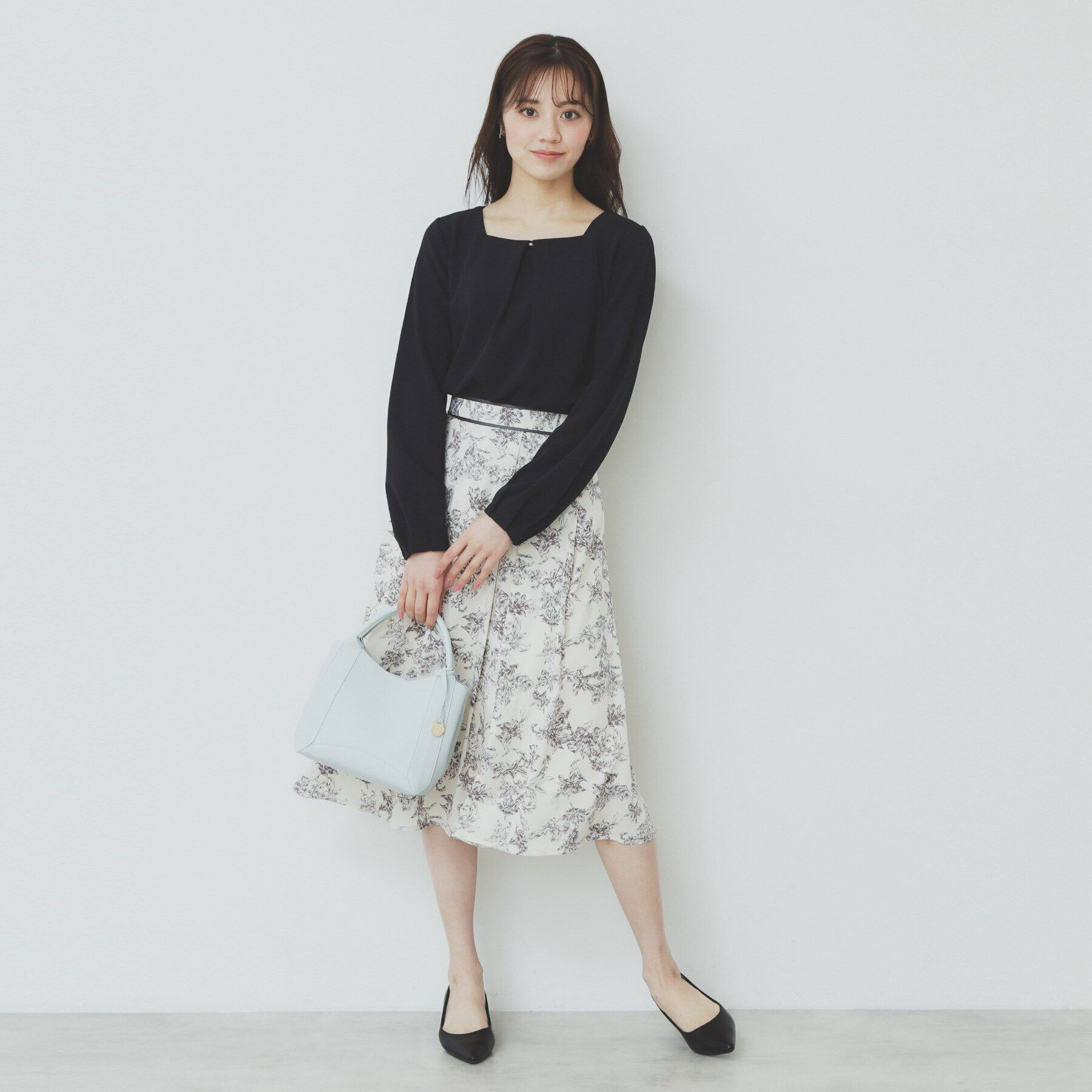 index「キーネックタックデザイントップス【洗濯機洗い可】」|Tシャツ・カットソー|