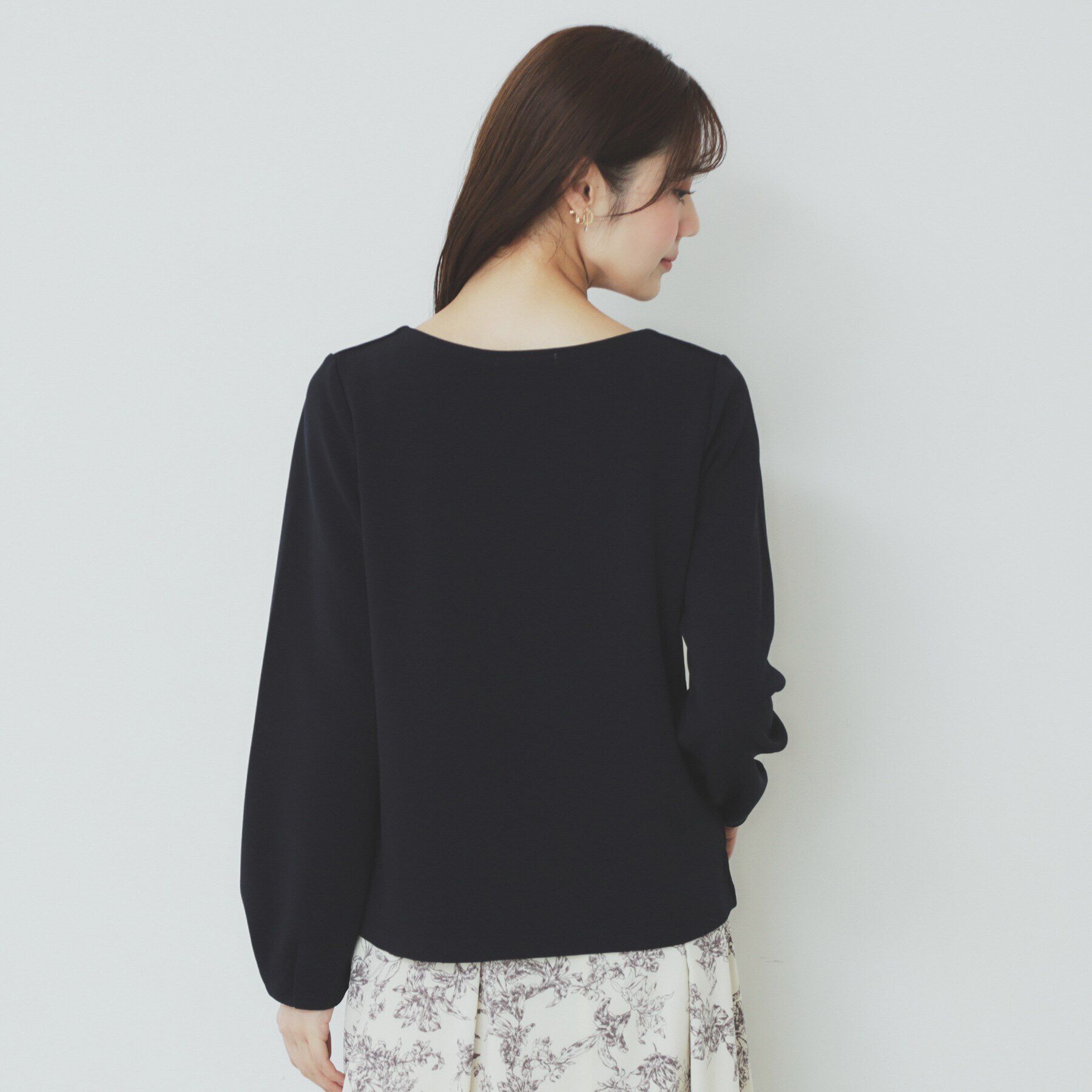 index「キーネックタックデザイントップス【洗濯機洗い可】」|Tシャツ・カットソー|