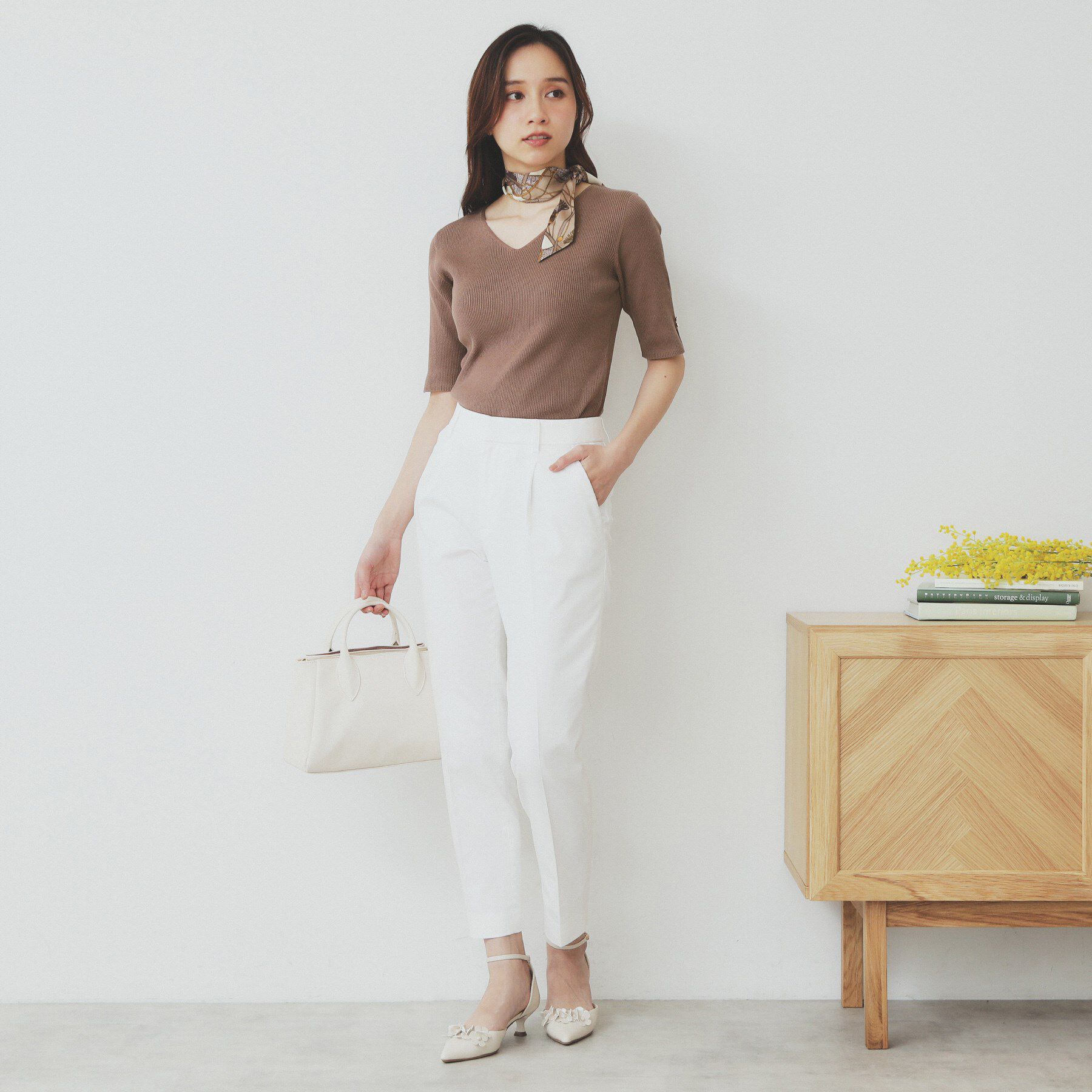 index「《5色展開》Vネックリブニット【洗濯機洗い可】」|ニット・セーター|