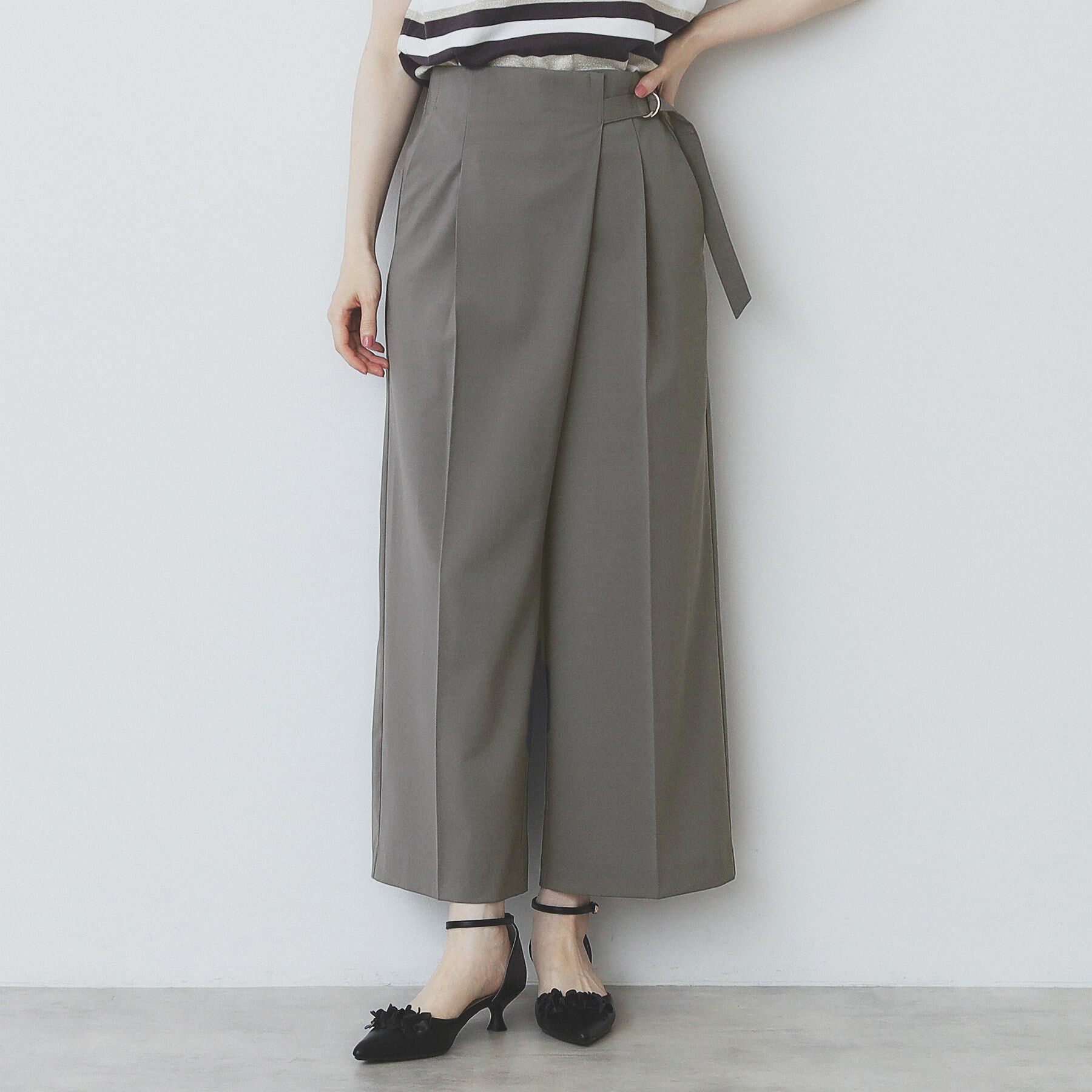 index「ラップストレートパンツ【接触冷感/抗ピル/洗濯機洗い可/イージーアイロン】」|その他|チャコールグレー(0