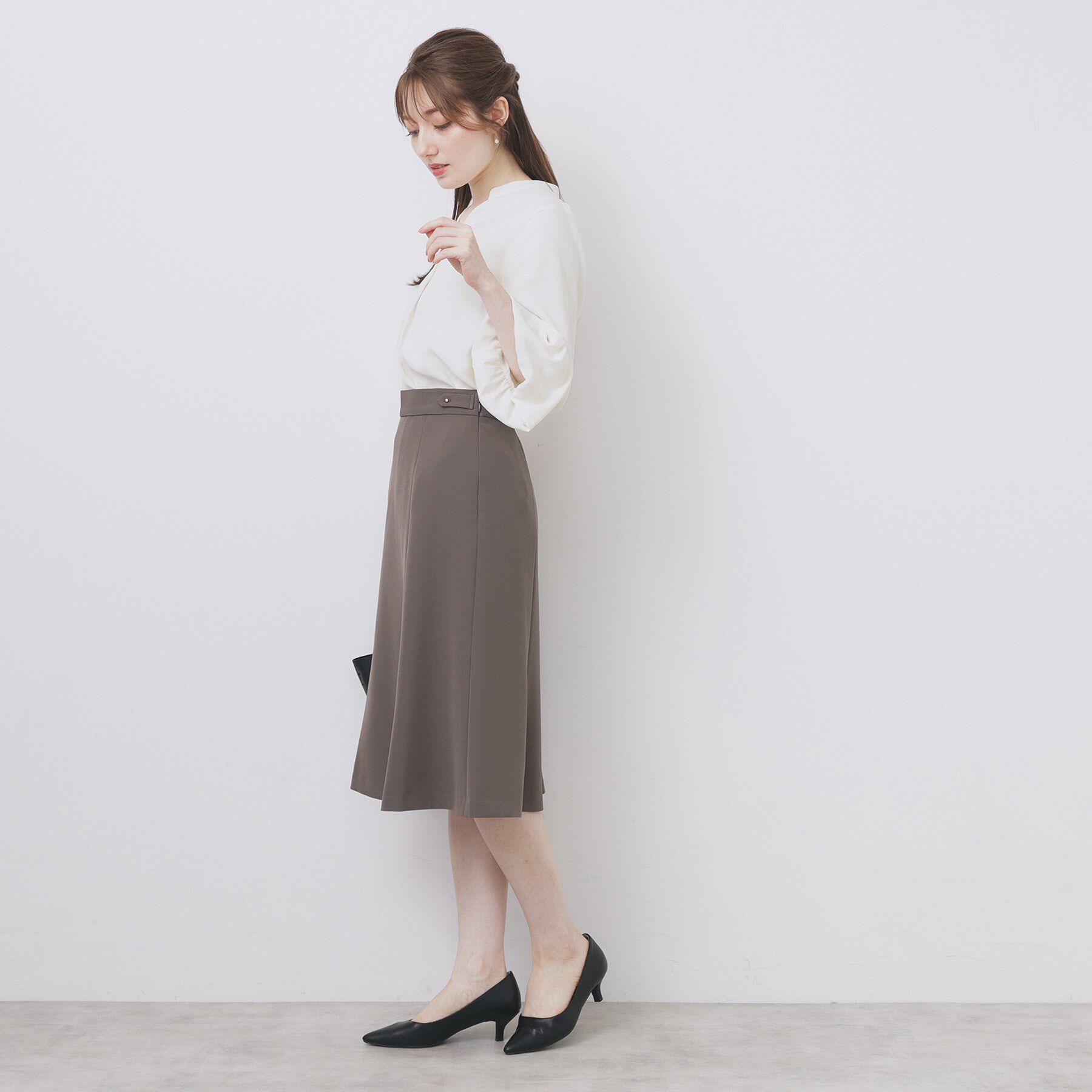 index「スキッパーバルーンスリーブブラウス【洗濯機洗い可/イージーアイロン】」|シャツ・ブラウス|