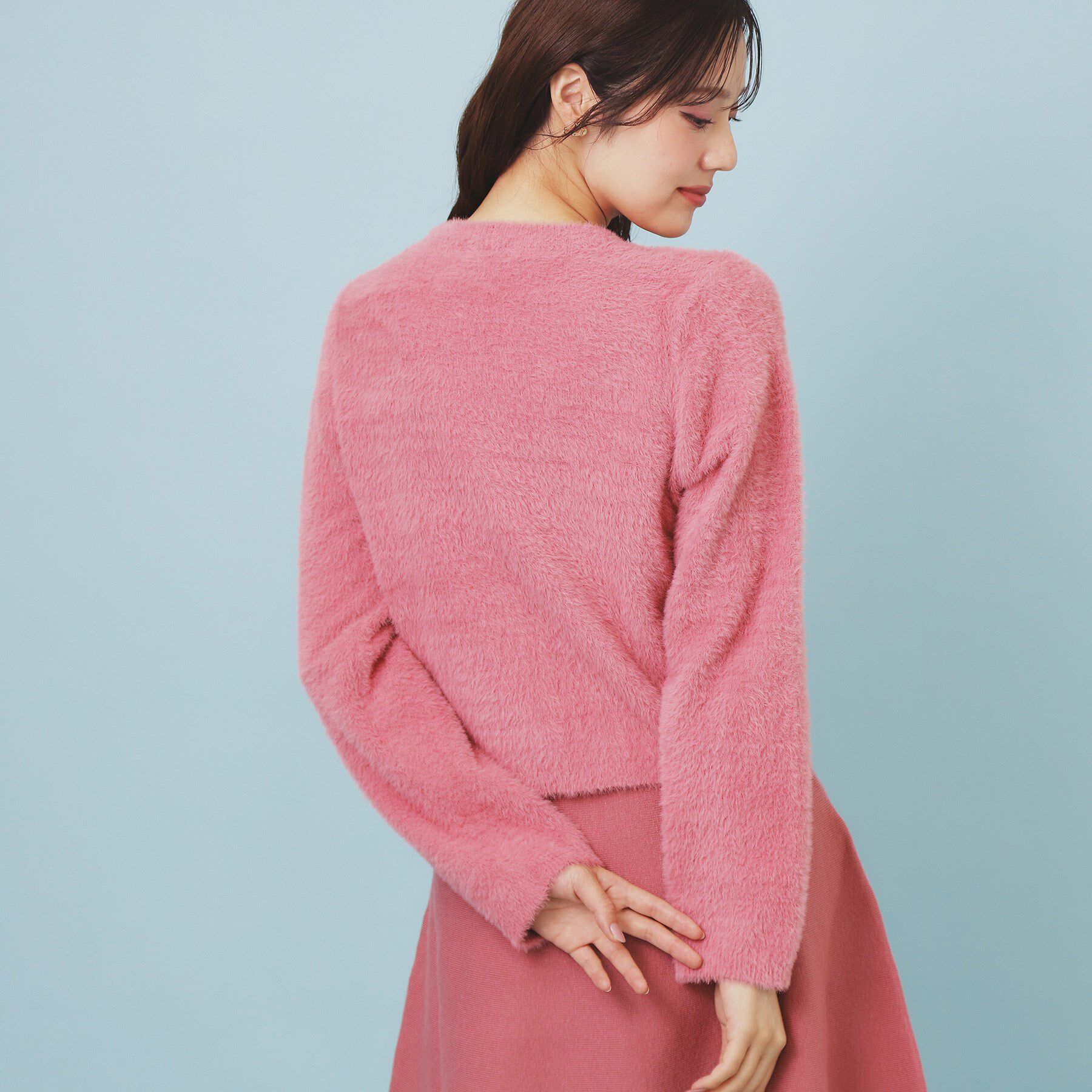 index「フェザーヤーンフラワーボタンカーディガン【洗濯機OK】」|カーディガン|