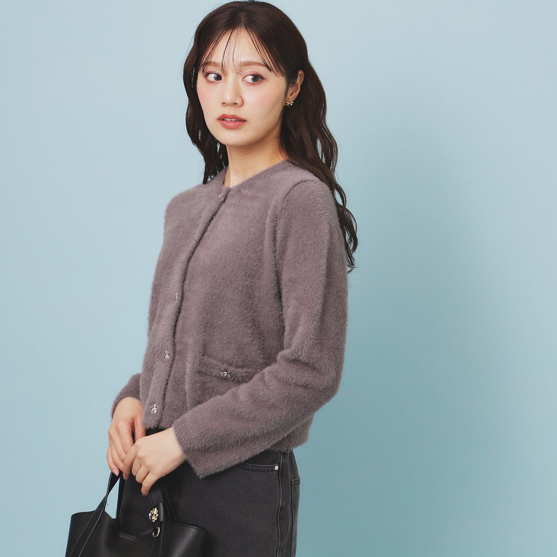 index「フェザーヤーンフラワーボタンカーディガン【洗濯機OK】」|カーディガン|