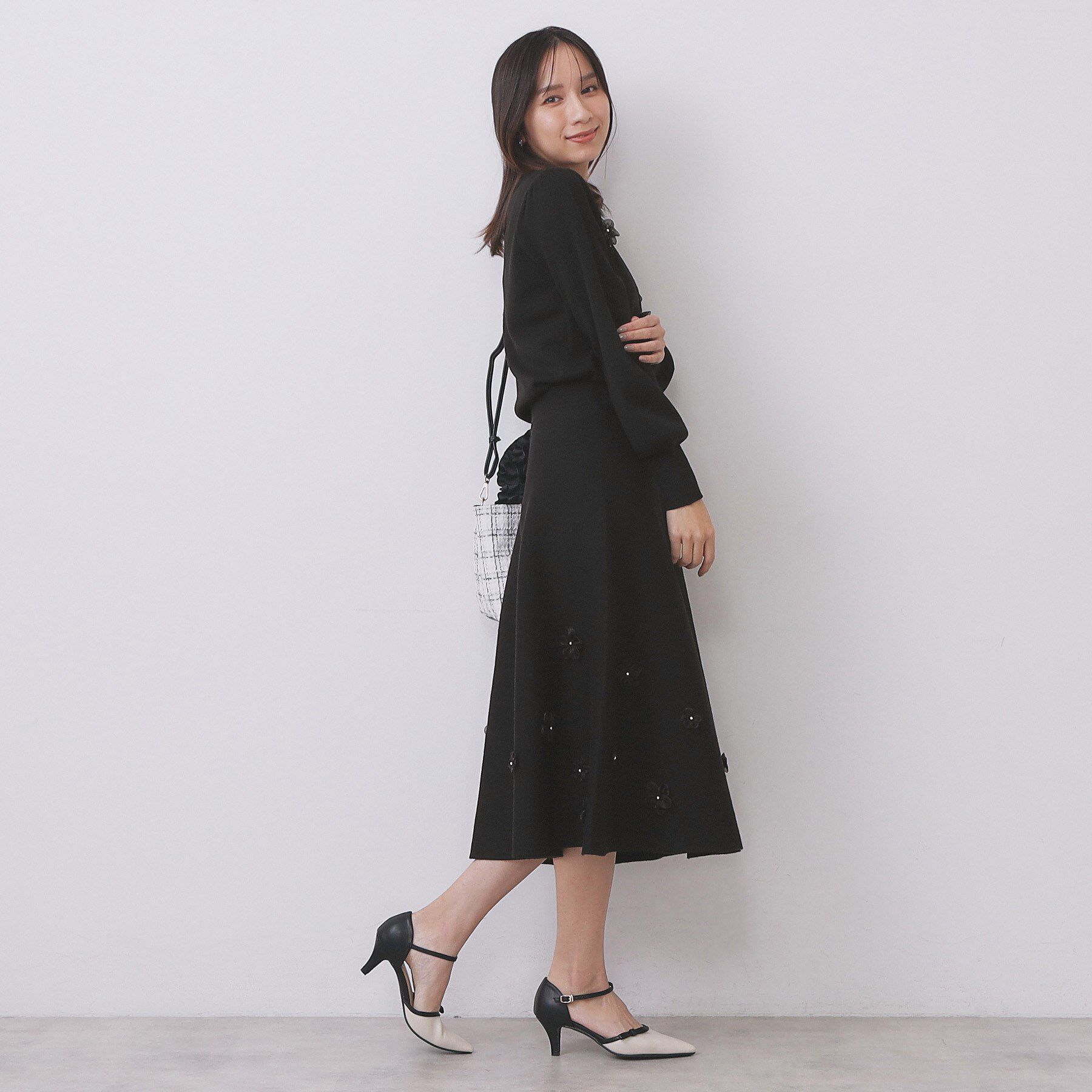 index「フラワーモチーフニットフレアスカート【洗える】」|スカート|