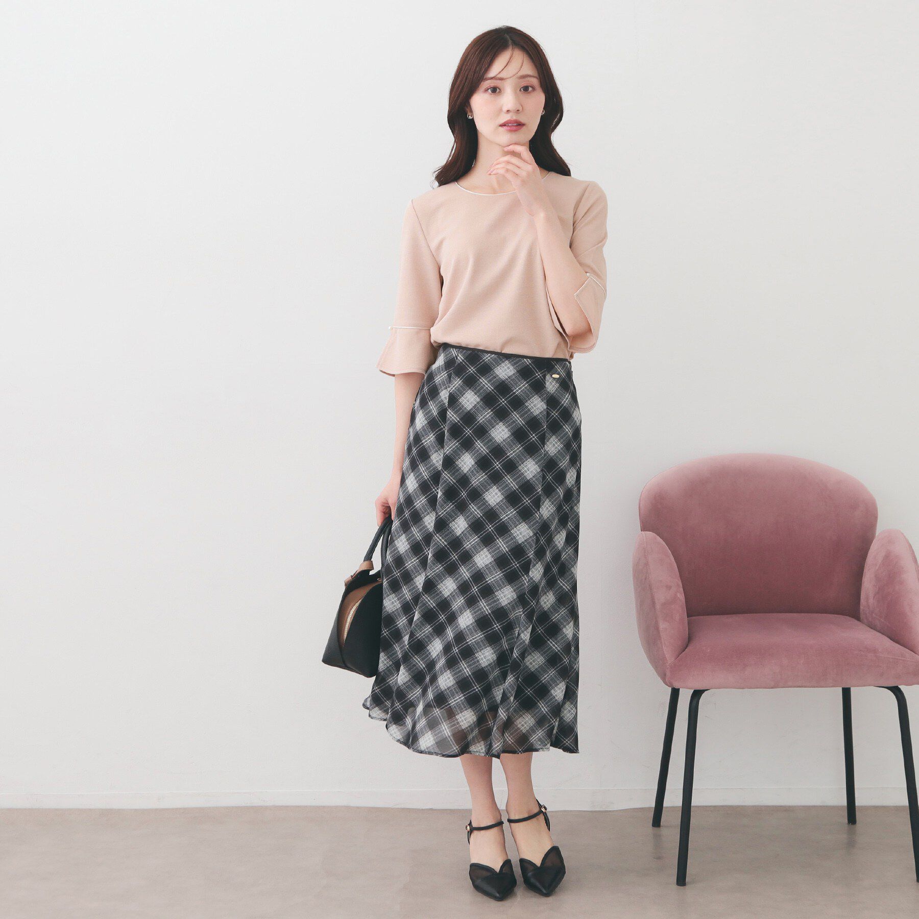 index「フレアスリーブバイカラートップス【洗濯機OK/接触冷感/UVケア】」|Tシャツ・カットソー|