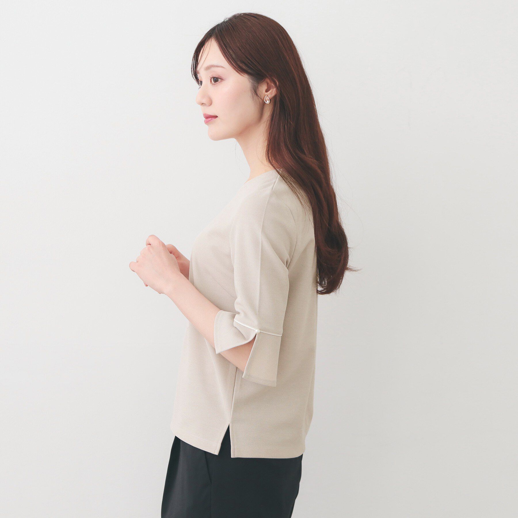 index「フレアスリーブバイカラートップス【洗濯機OK/接触冷感/UVケア】」|Tシャツ・カットソー|