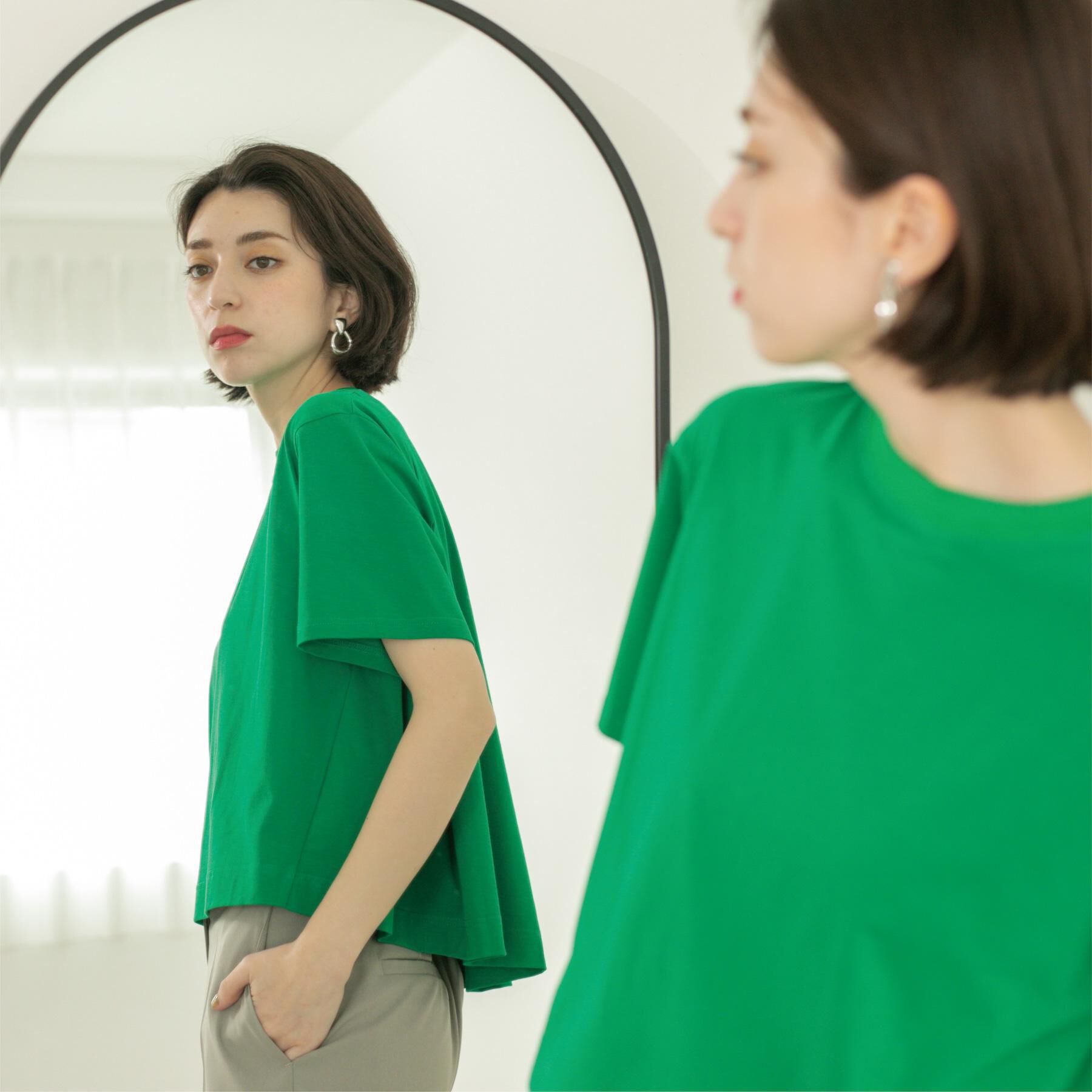 OPAQUE.CLIP「バックフレアショートTシャツ【洗濯機洗い可】」|Tシャツ・カットソー|